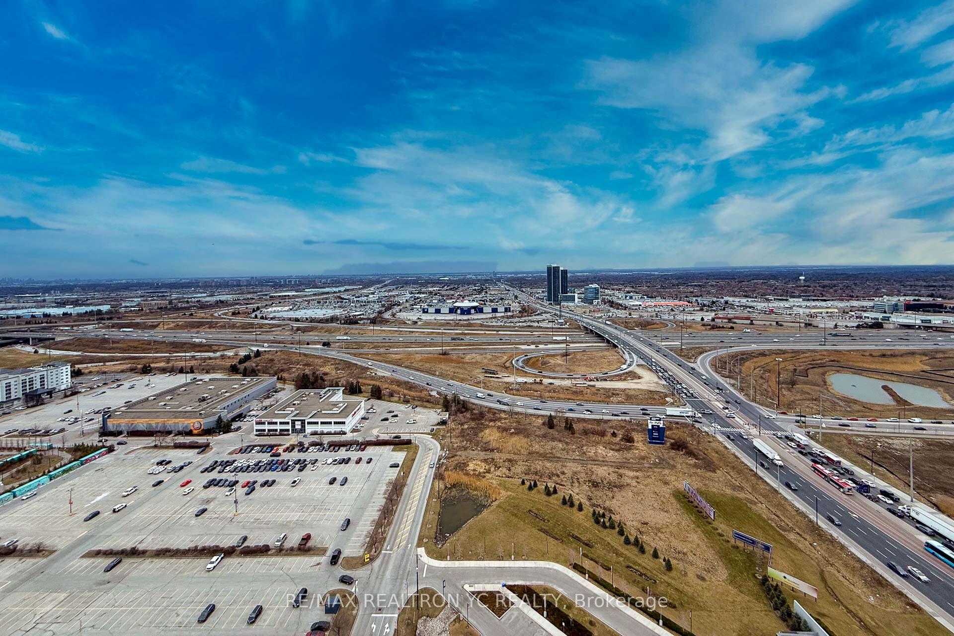 Photo 36 of Unit 3507, 195 Commerce Street, Vaughan, Vaughan Corporate Centre — HOMEH