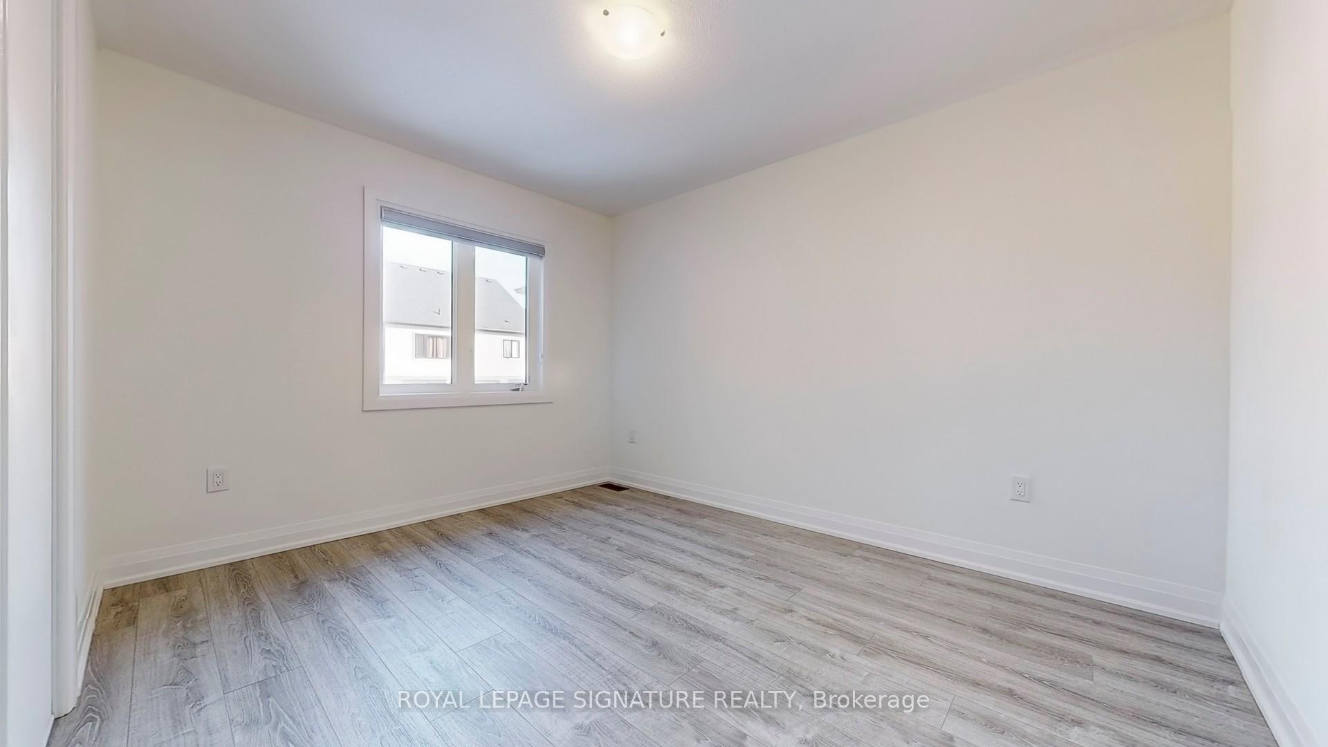 Photo 33 of 41 Shepherd Drive, Barrie, Painswick South — HOMEH