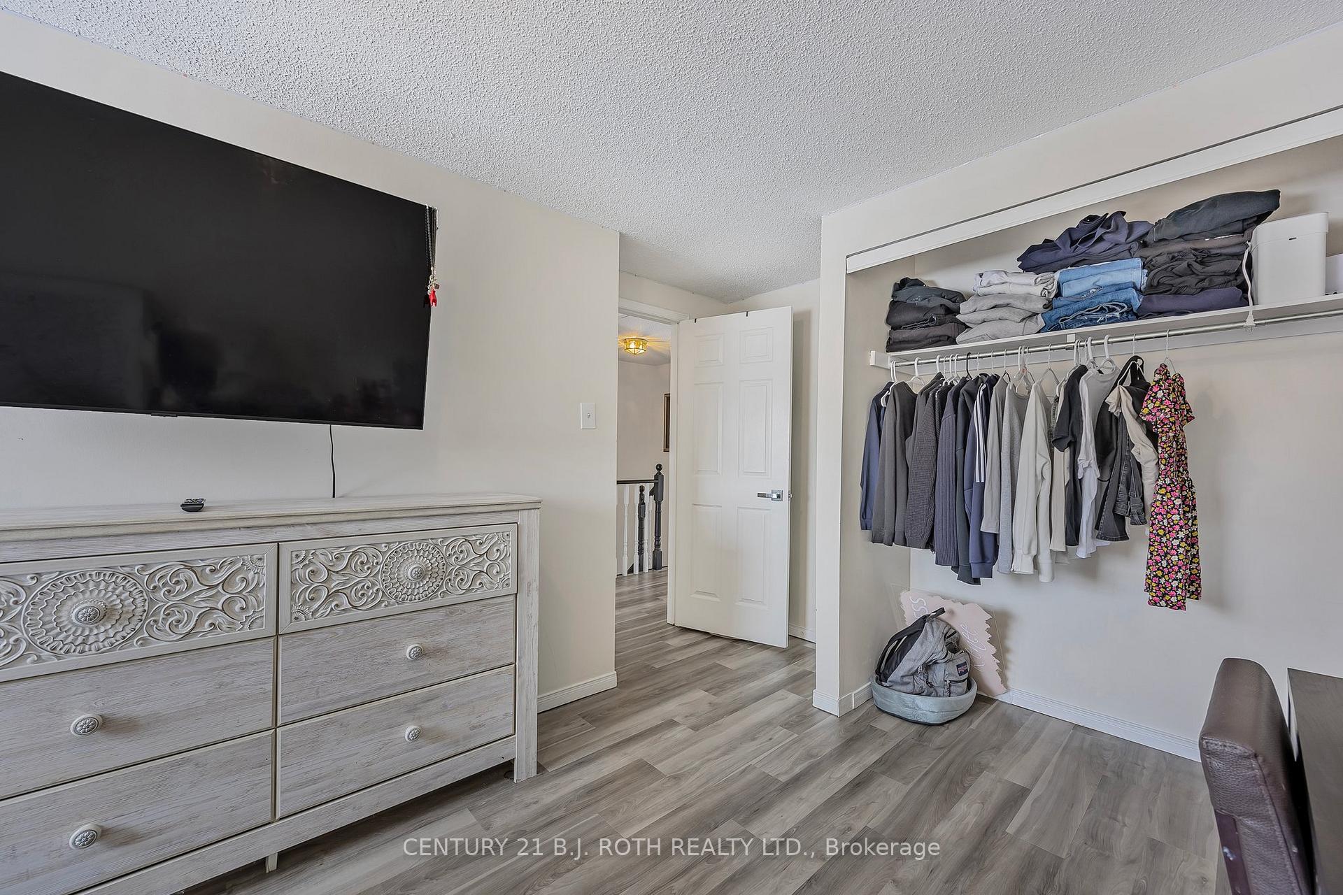 Photo 31 of 13 Wallace Drive, Barrie, Northwest — HOMEH