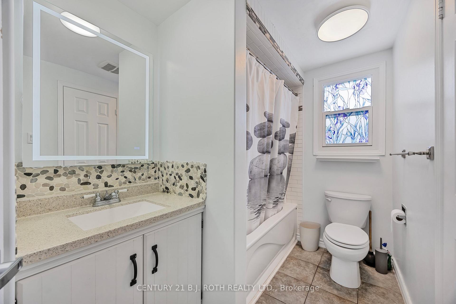 Photo 19 of 13 Wallace Drive, Barrie, Northwest — HOMEH