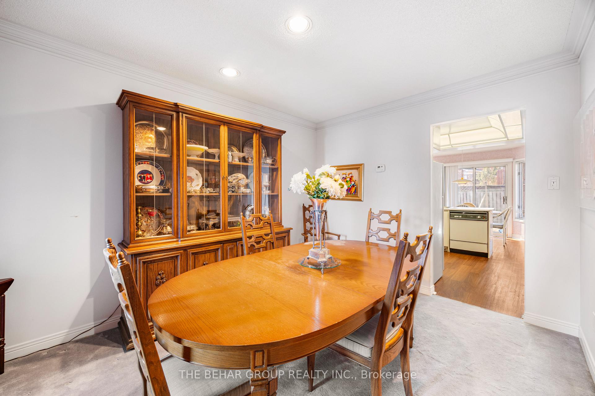 Photo 23 of 73 Brownstone Circle, Vaughan, Crestwood-Springfarm-Yorkhill — HOMEH