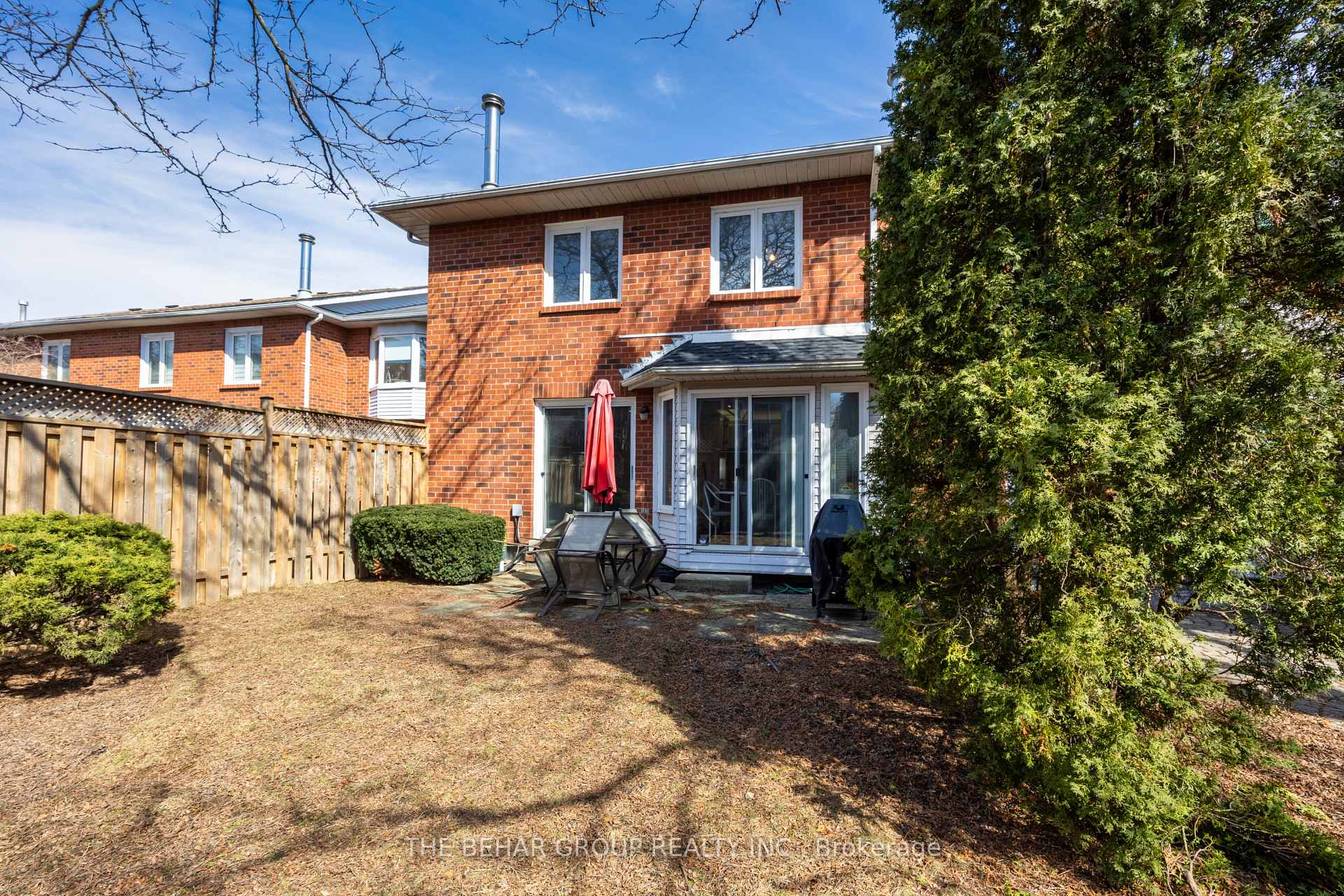 Photo 30 of 73 Brownstone Circle, Vaughan, Crestwood-Springfarm-Yorkhill — HOMEH
