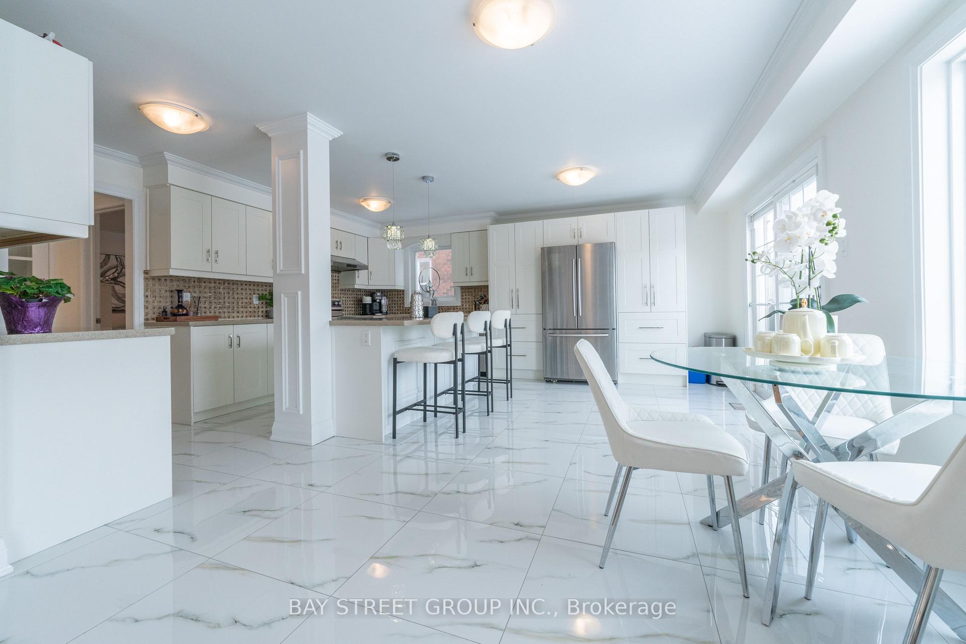 Photo 8 of 7 Atlantic Avenue, Markham, Markville — HOMEH