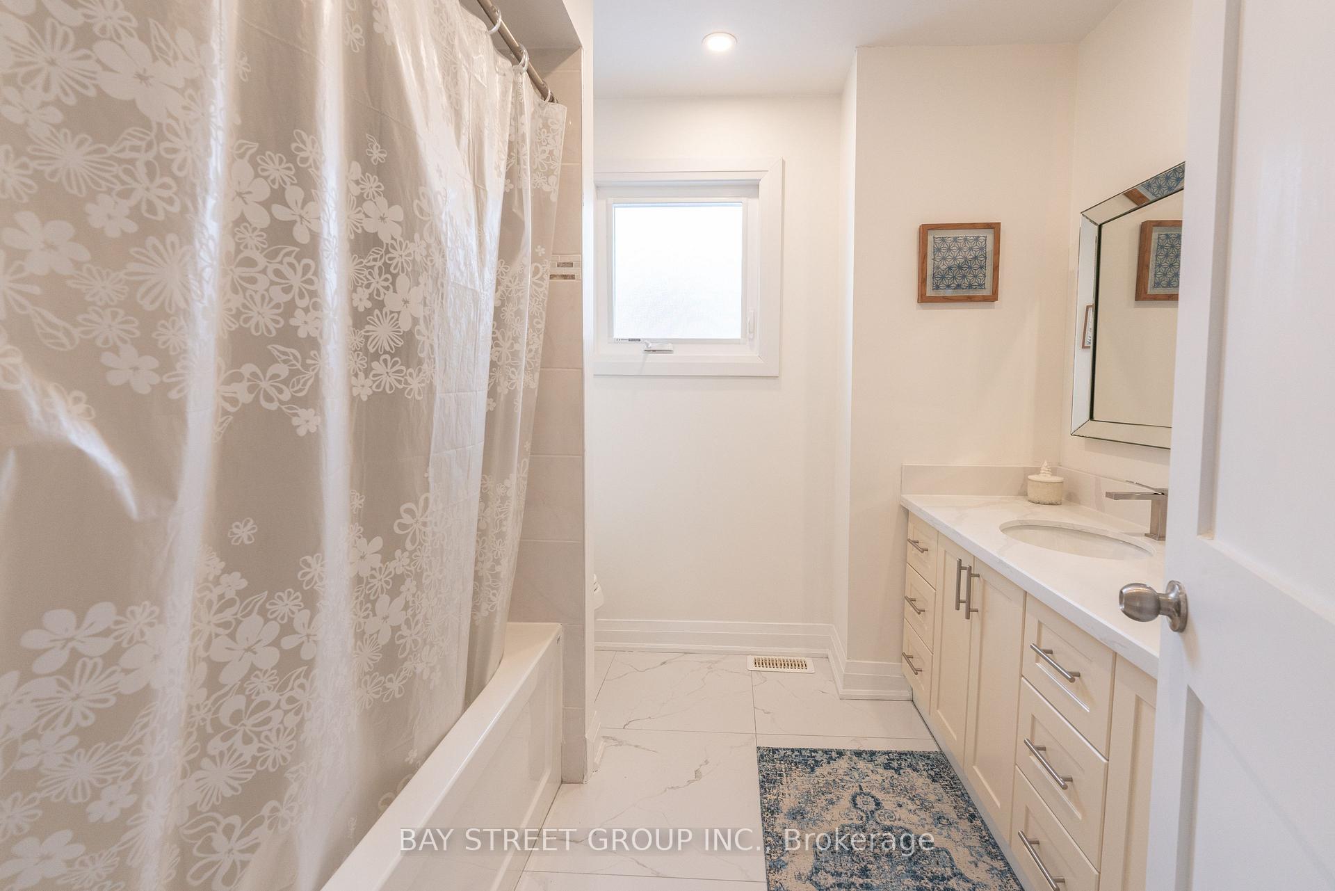 Photo 22 of 7 Atlantic Avenue, Markham, Markville — HOMEH