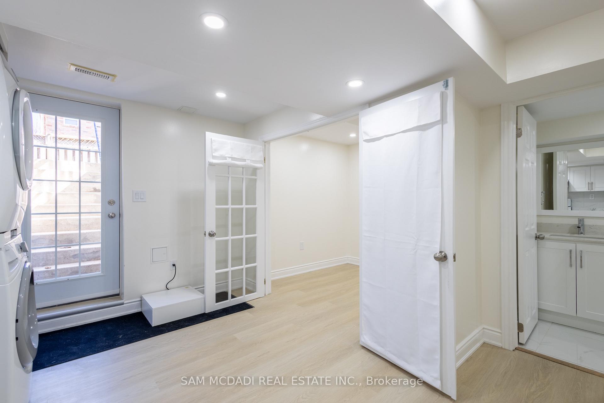 Photo 2 of Unit Bsmt, 45 Springhurst Avenue, Brampton, Fletcher's Meadow — HOMEH