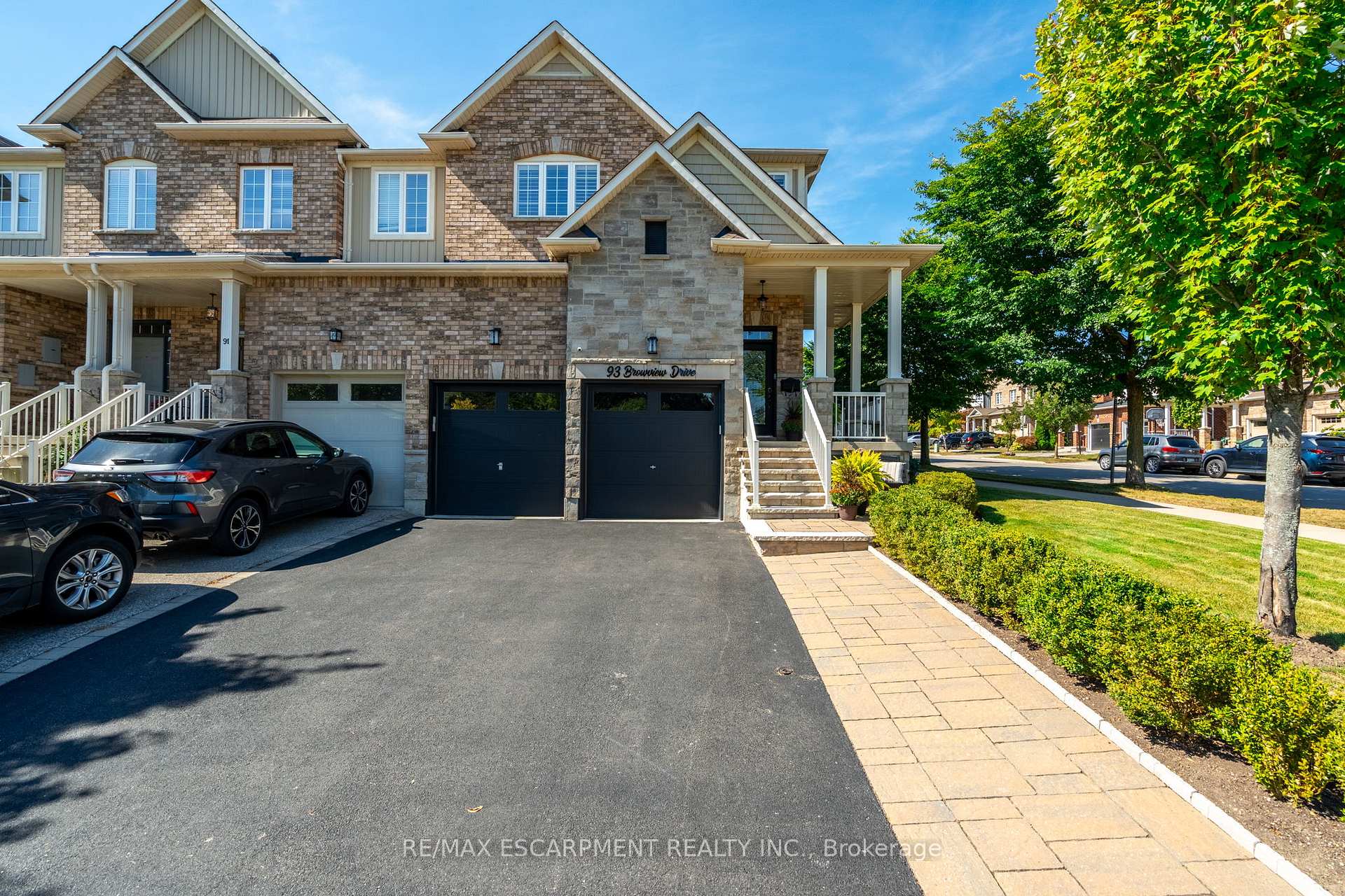 Photo 1 of 93 Browview Drive, Hamilton, Waterdown — HOMEH