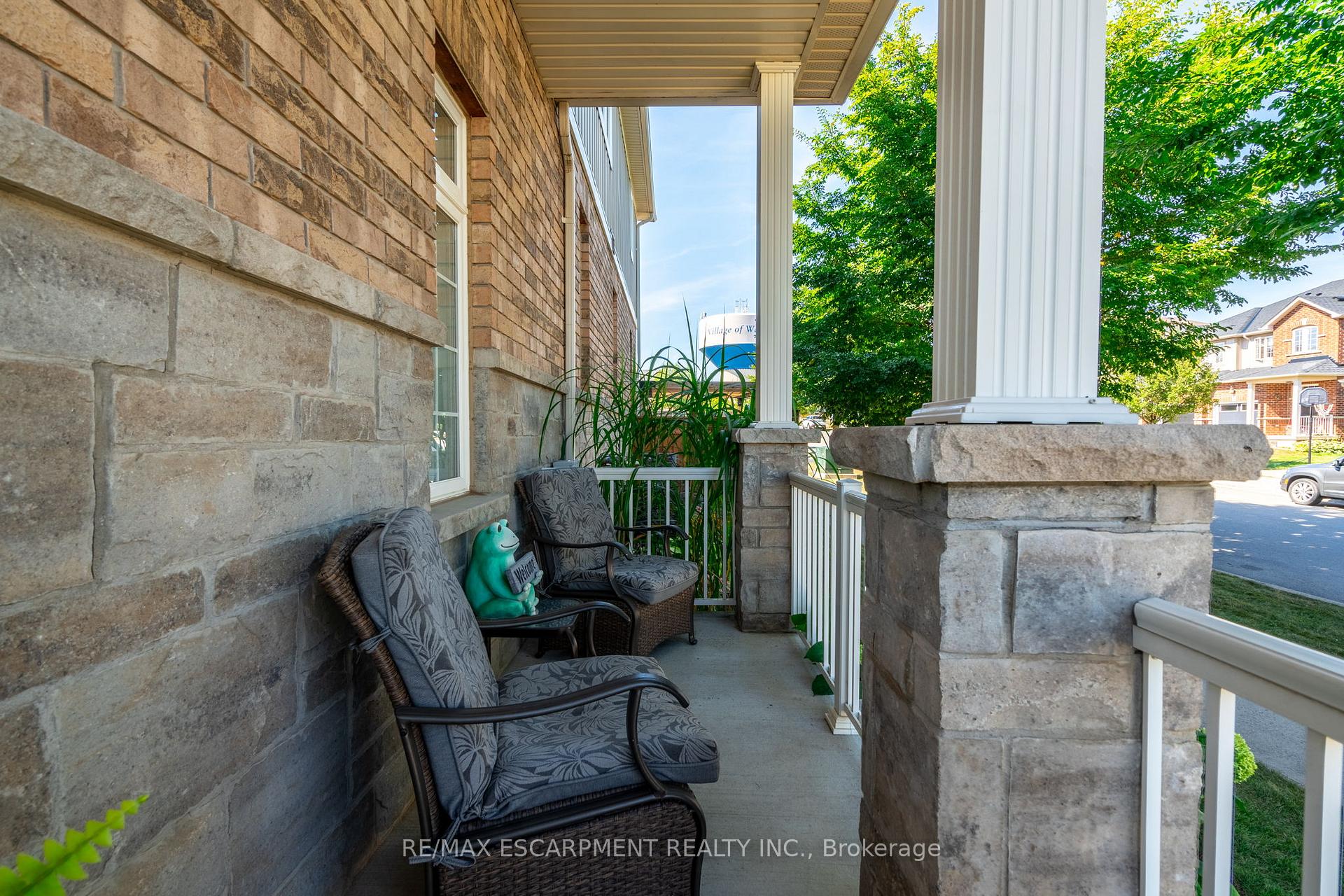 Photo 44 of 93 Browview Drive, Hamilton, Waterdown — HOMEH