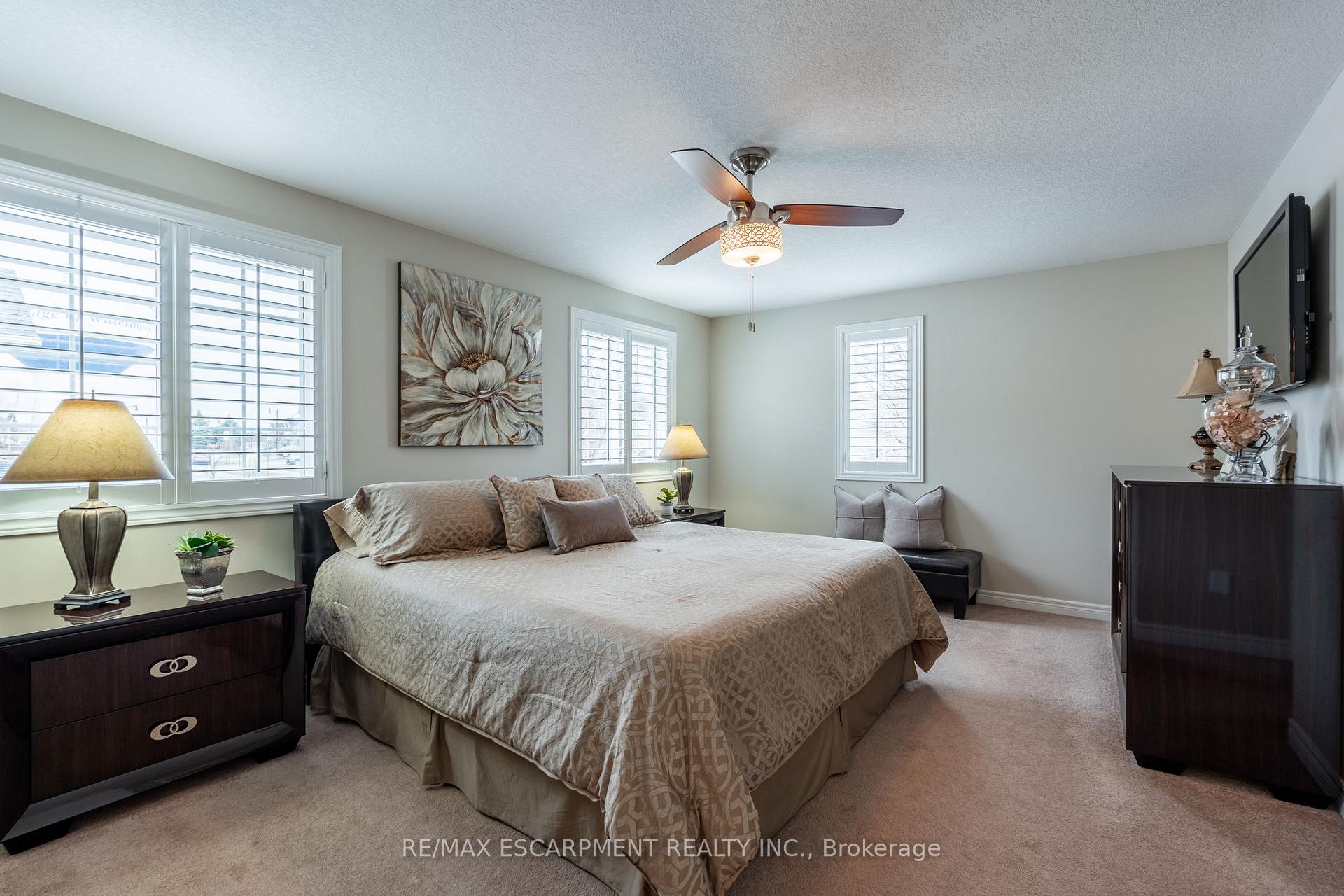 Photo 18 of 93 Browview Drive, Hamilton, Waterdown — HOMEH