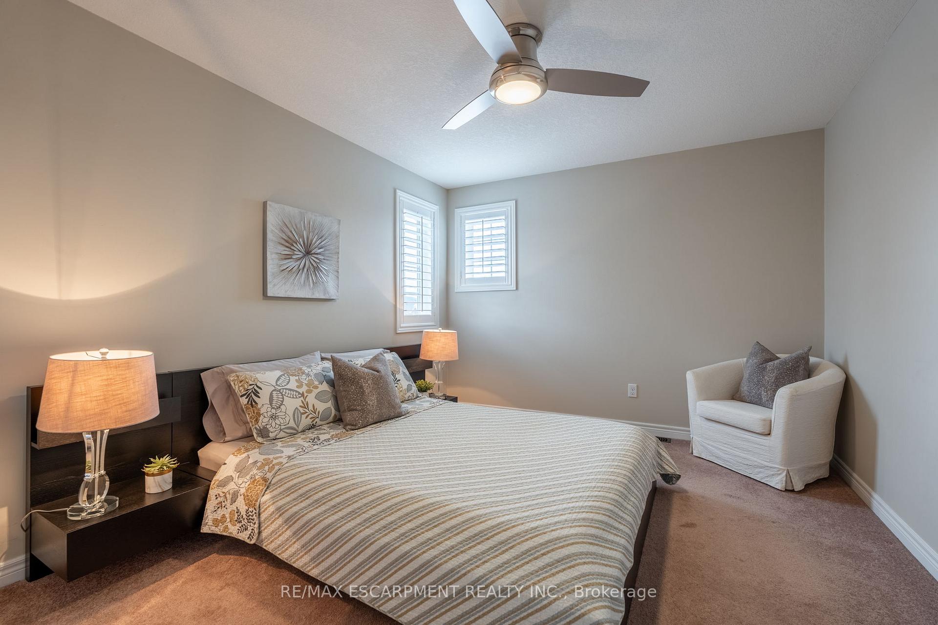 Photo 22 of 93 Browview Drive, Hamilton, Waterdown — HOMEH