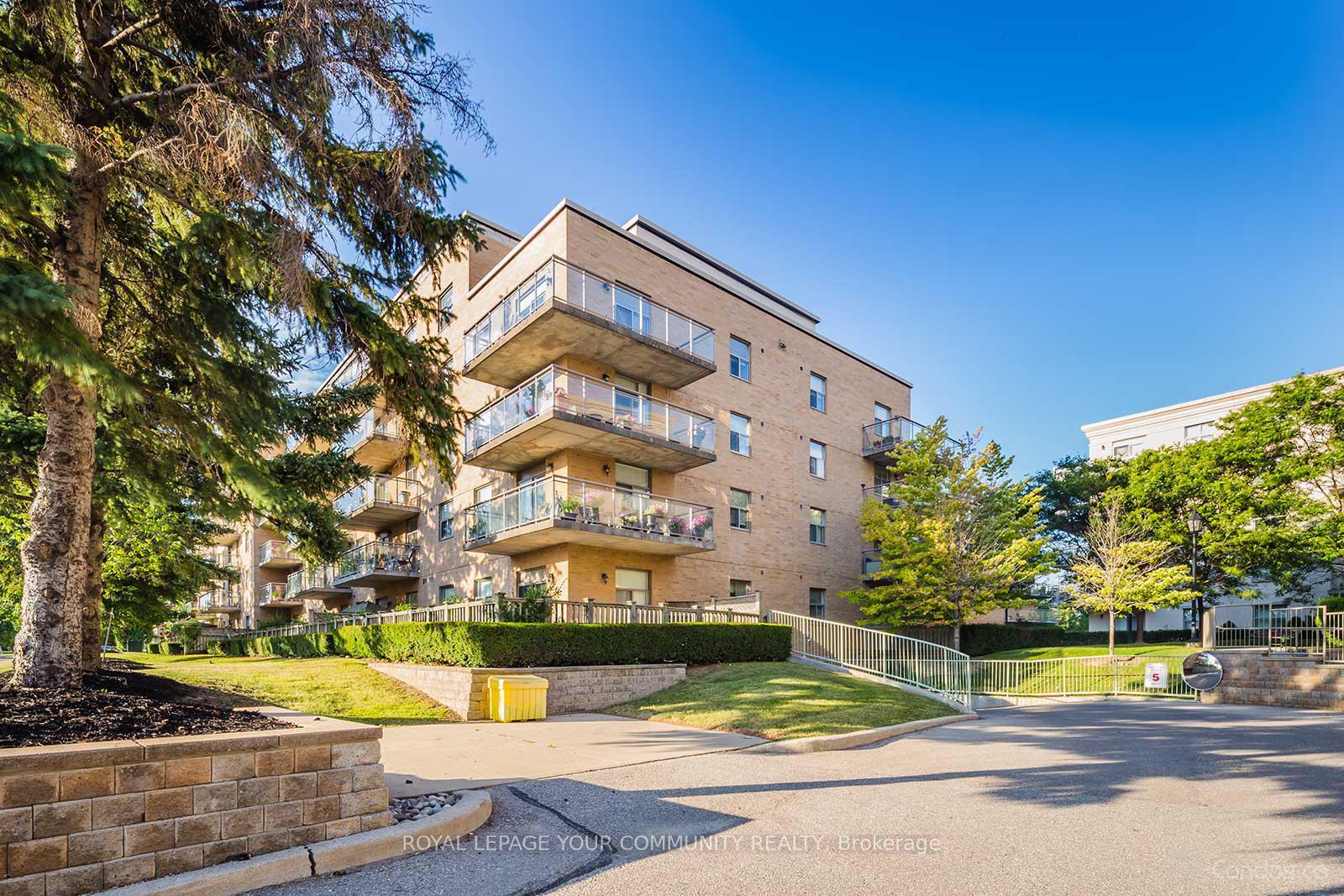 Front of Unit 109, 2502 Rutherford Road
