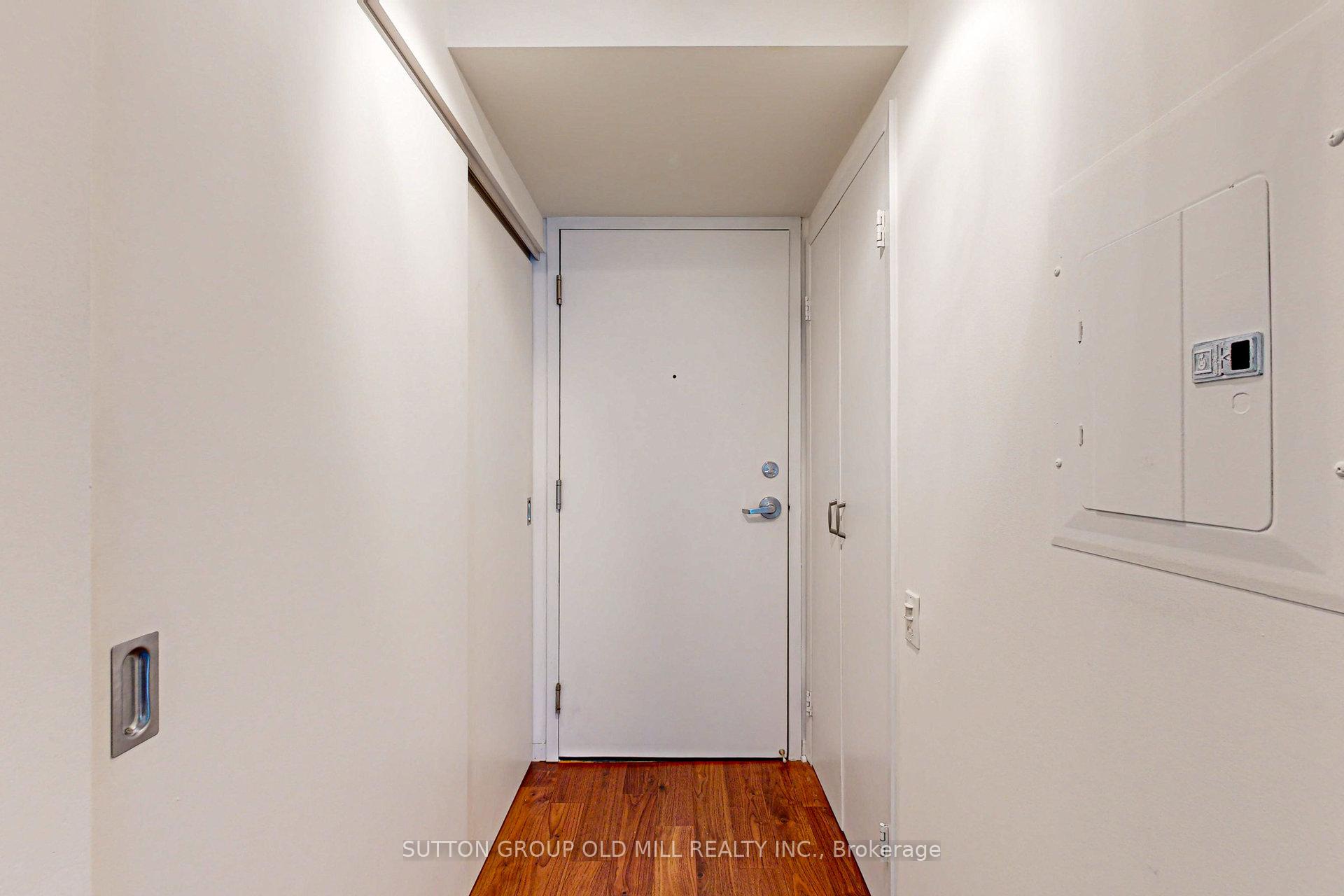 Photo 2 of Unit 905, 75 Dalhousie Street, Toronto, Church-Yonge Corridor — HOMEH