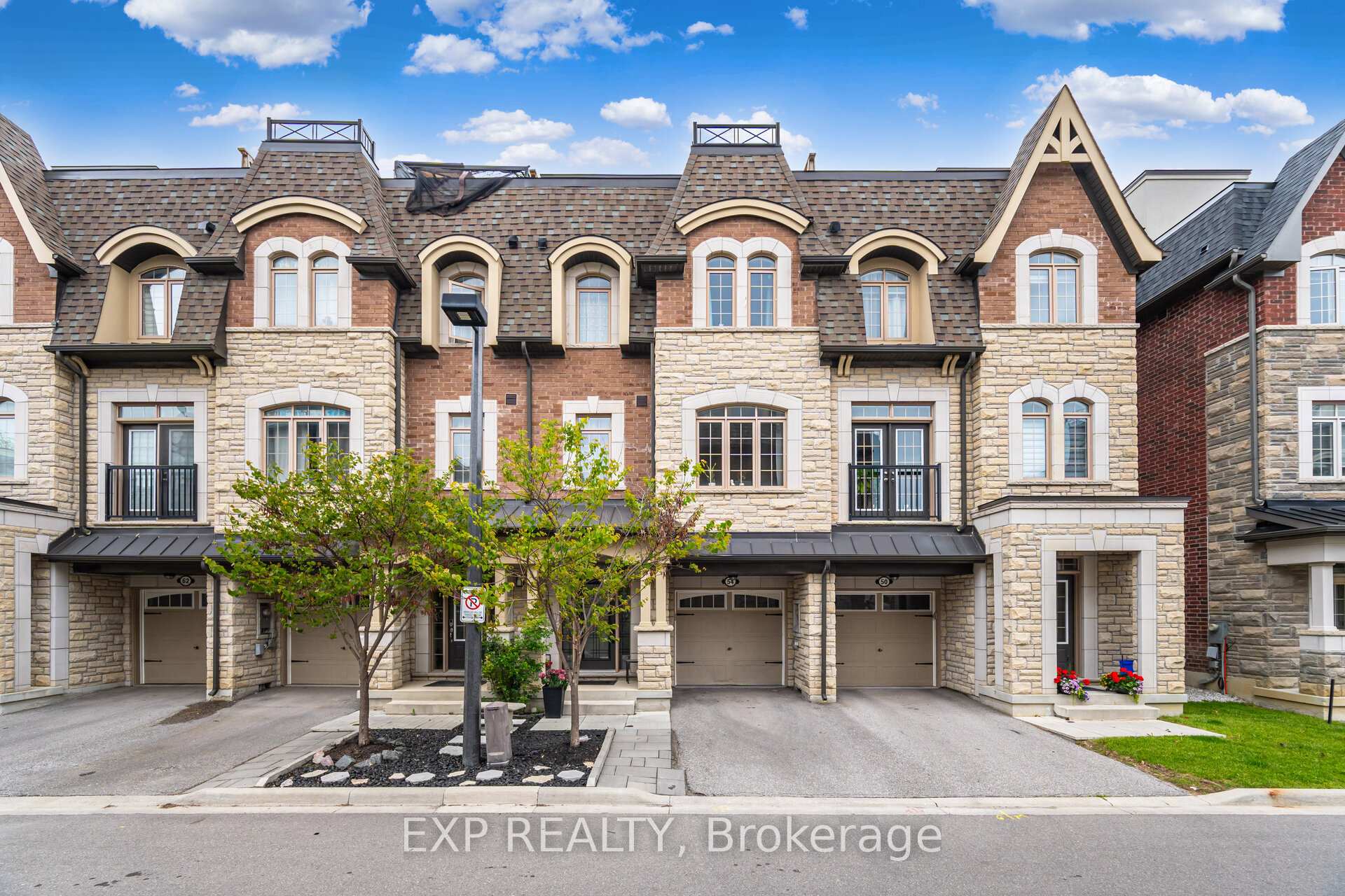 Photo 1 of 54 Ingleside Street, Vaughan, East Woodbridge — HOMEH