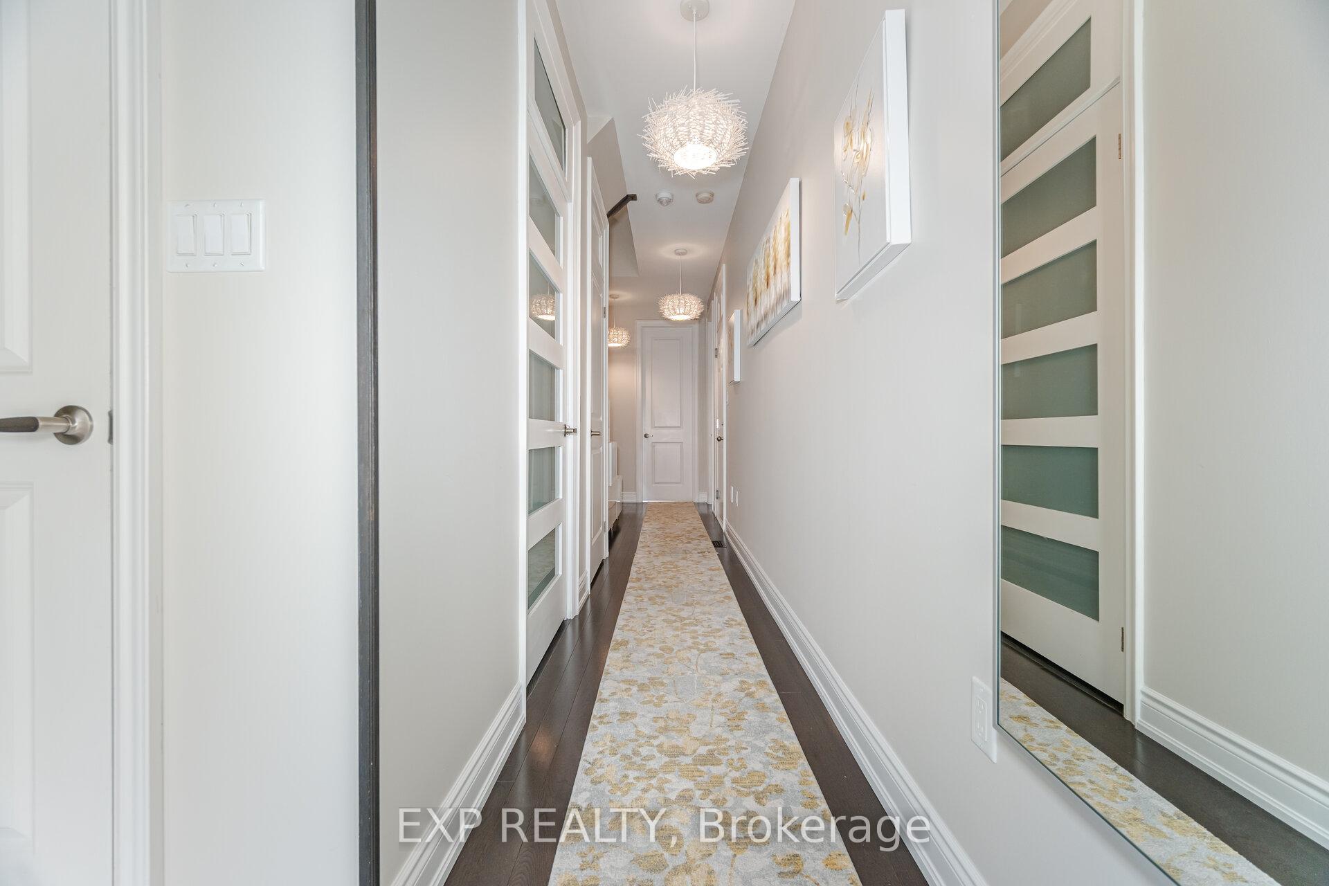 Photo 2 of 54 Ingleside Street, Vaughan, East Woodbridge — HOMEH