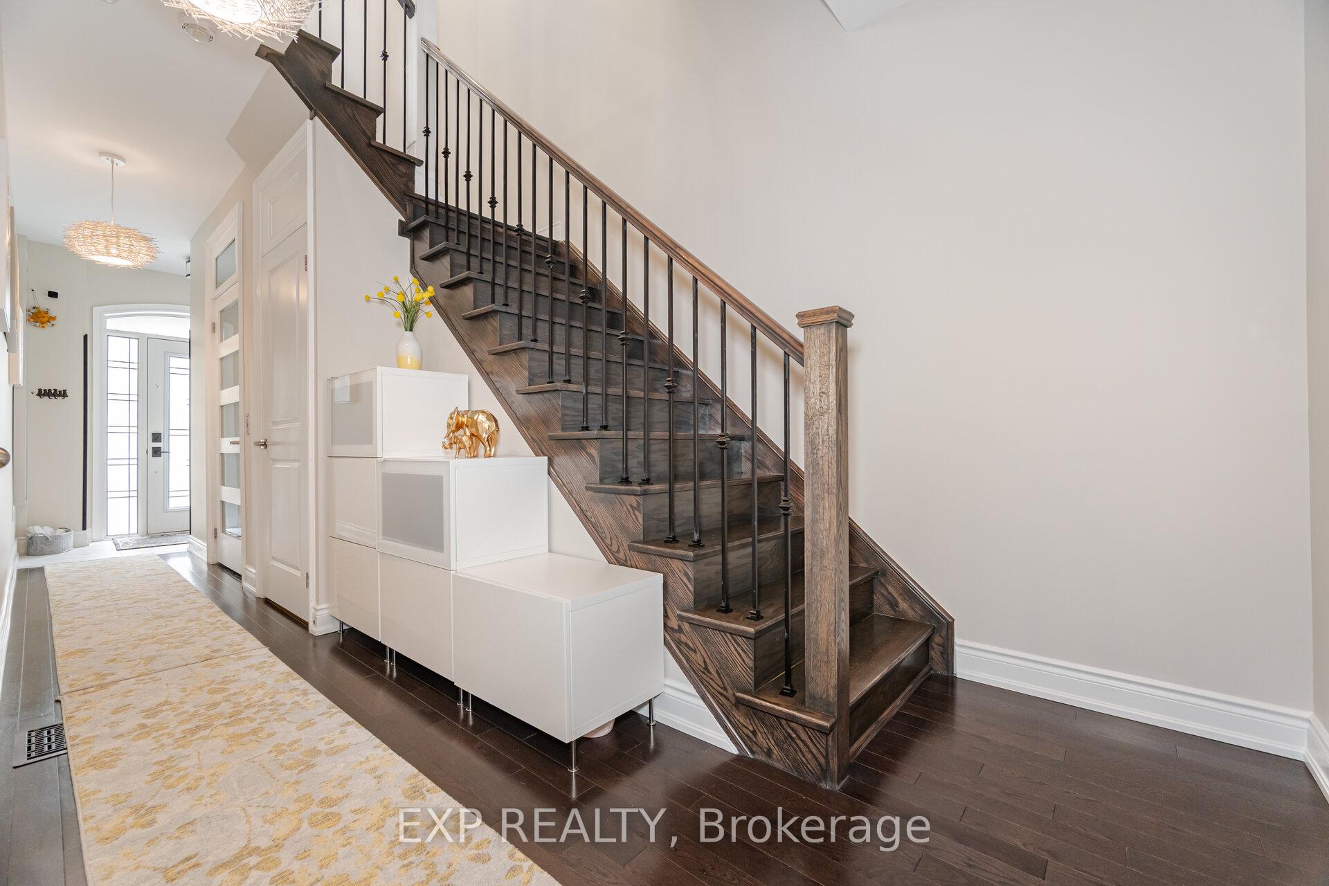 Photo 15 of 54 Ingleside Street, Vaughan, East Woodbridge — HOMEH