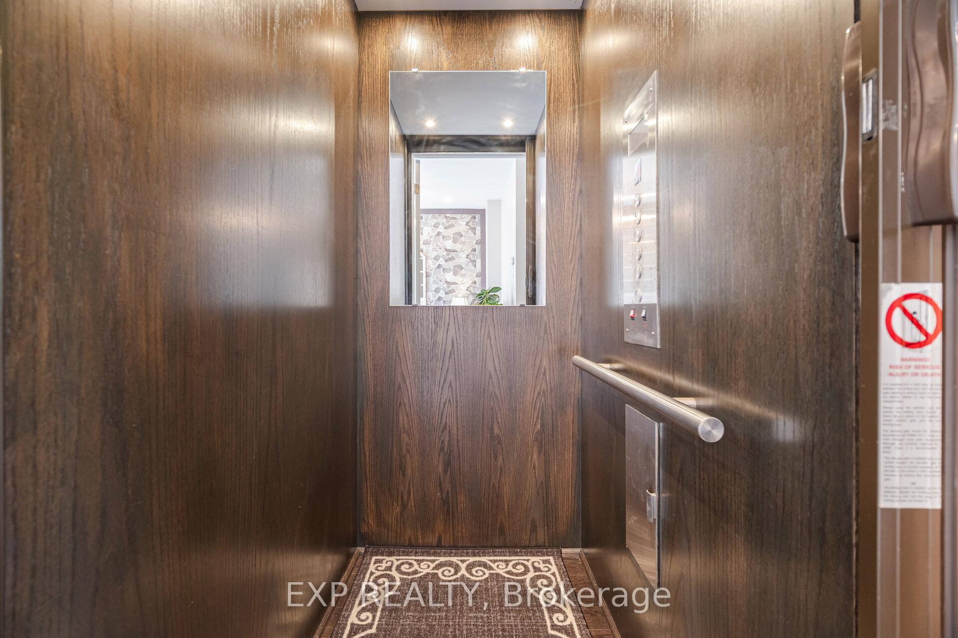 Photo 7 of 54 Ingleside Street, Vaughan, East Woodbridge — HOMEH
