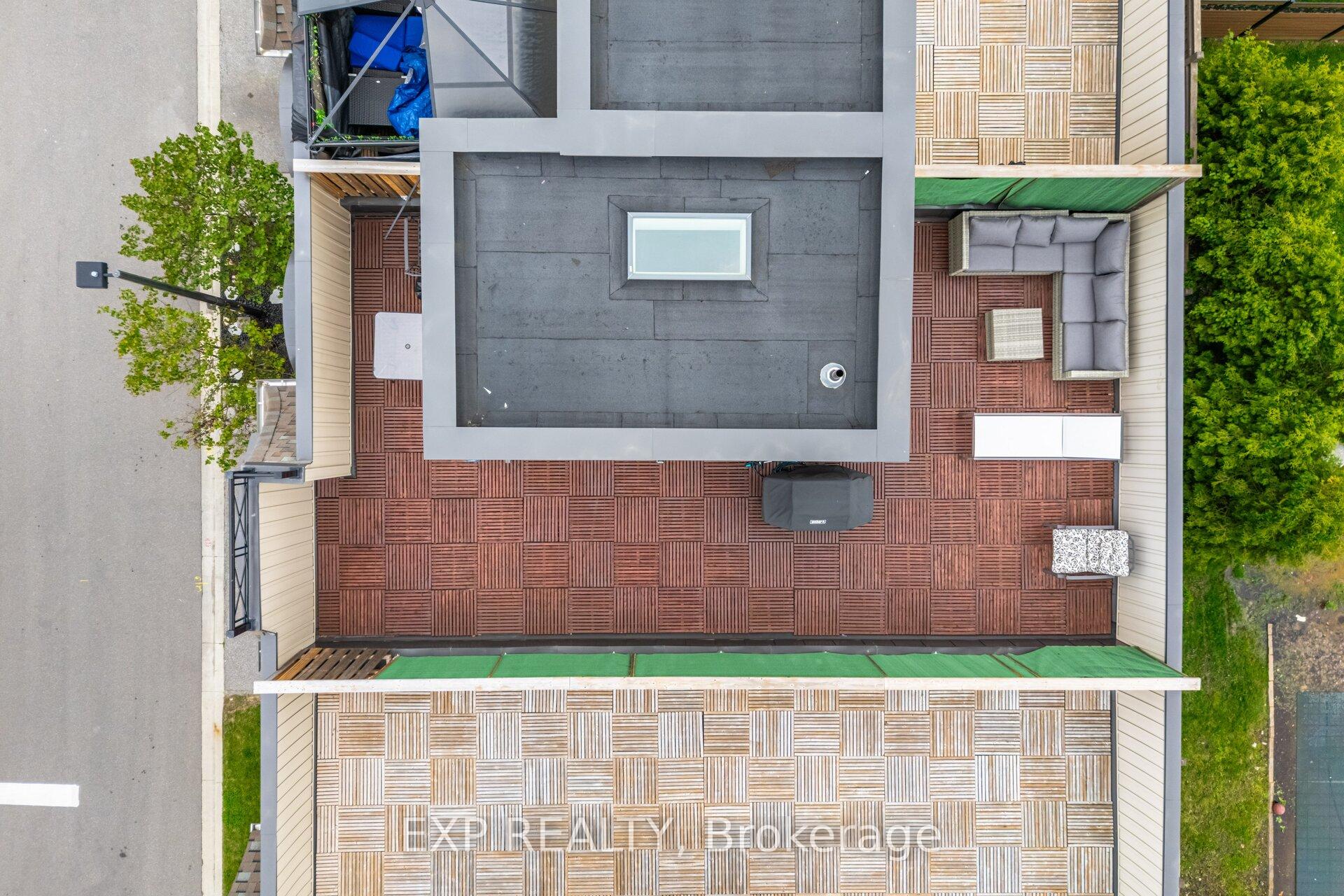 Photo 40 of 54 Ingleside Street, Vaughan, East Woodbridge — HOMEH