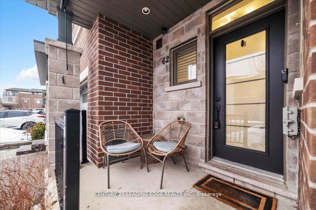 Photo 7 of 62 Longshore Way, Whitby, Port Whitby — HOMEH