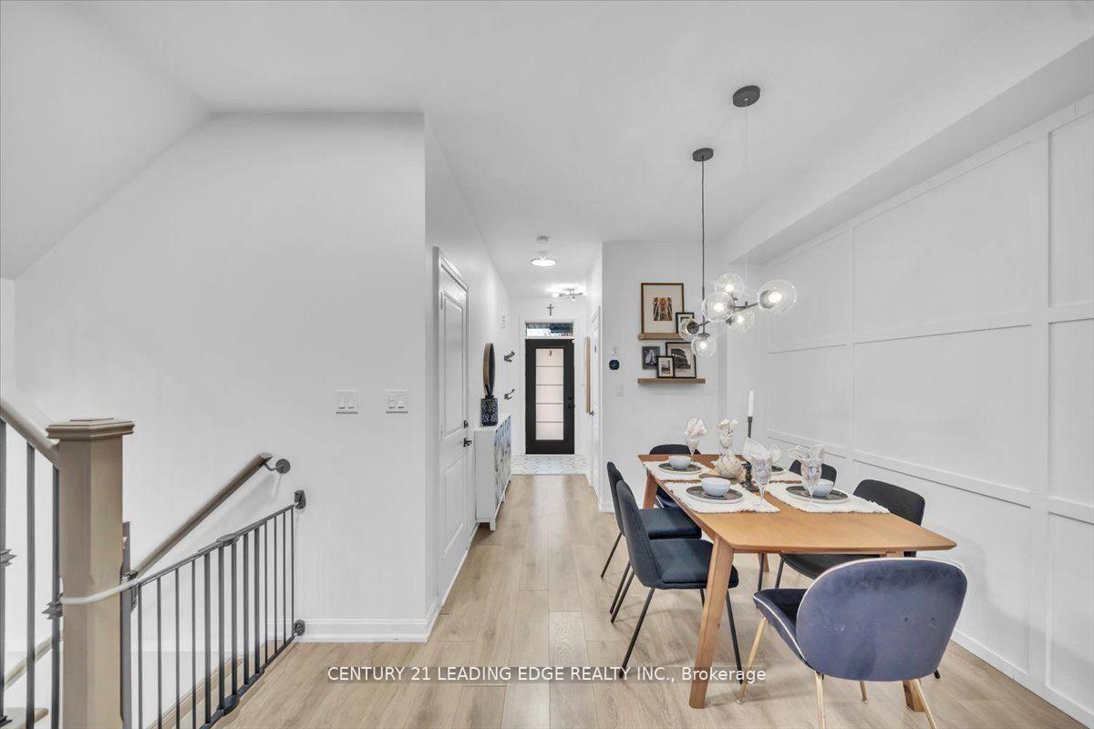 Photo 19 of 62 Longshore Way, Whitby, Port Whitby — HOMEH
