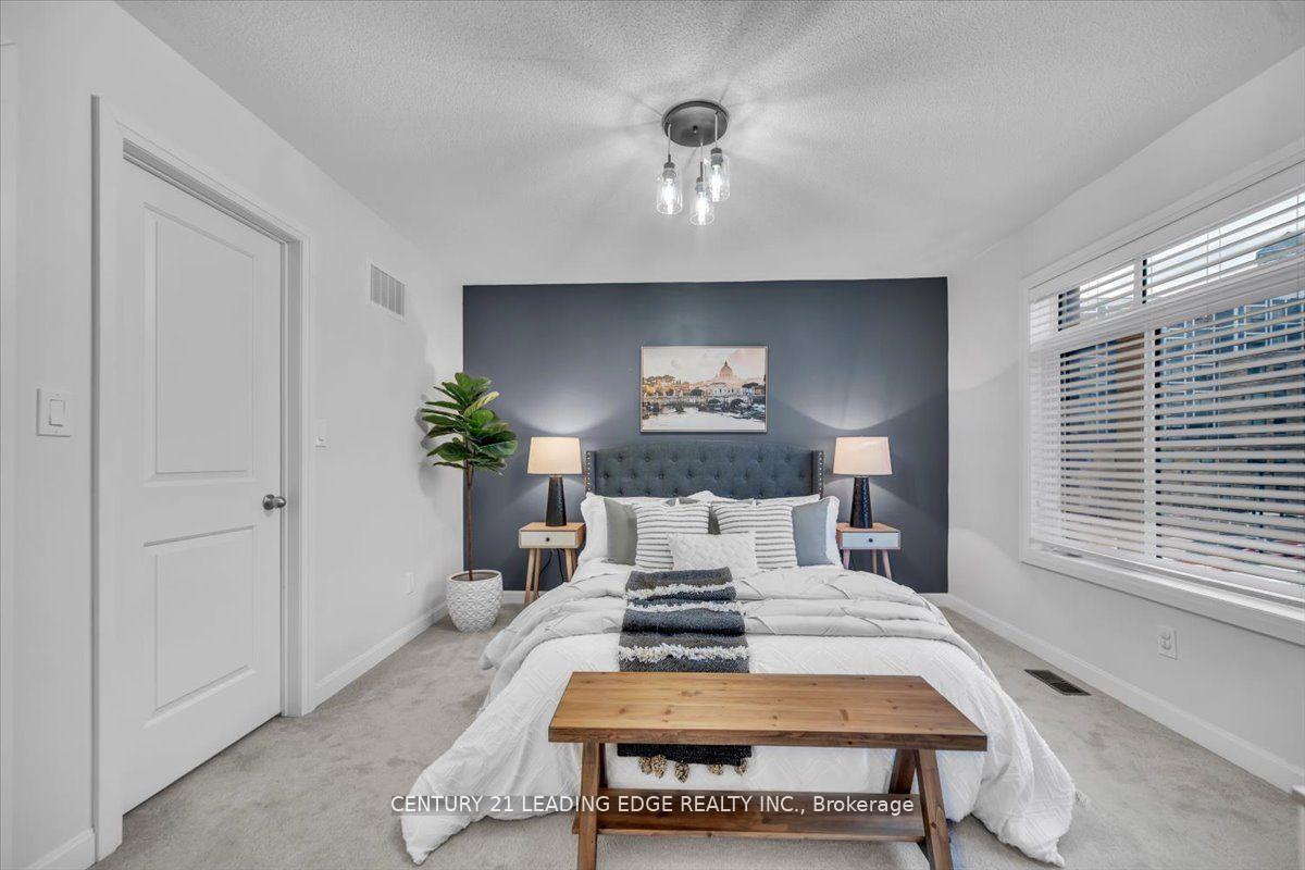 Photo 27 of 62 Longshore Way, Whitby, Port Whitby — HOMEH