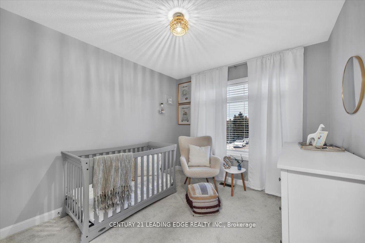 Photo 36 of 62 Longshore Way, Whitby, Port Whitby — HOMEH