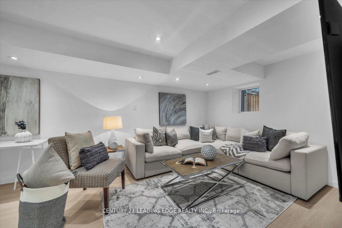 Photo 47 of 62 Longshore Way, Whitby, Port Whitby — HOMEH