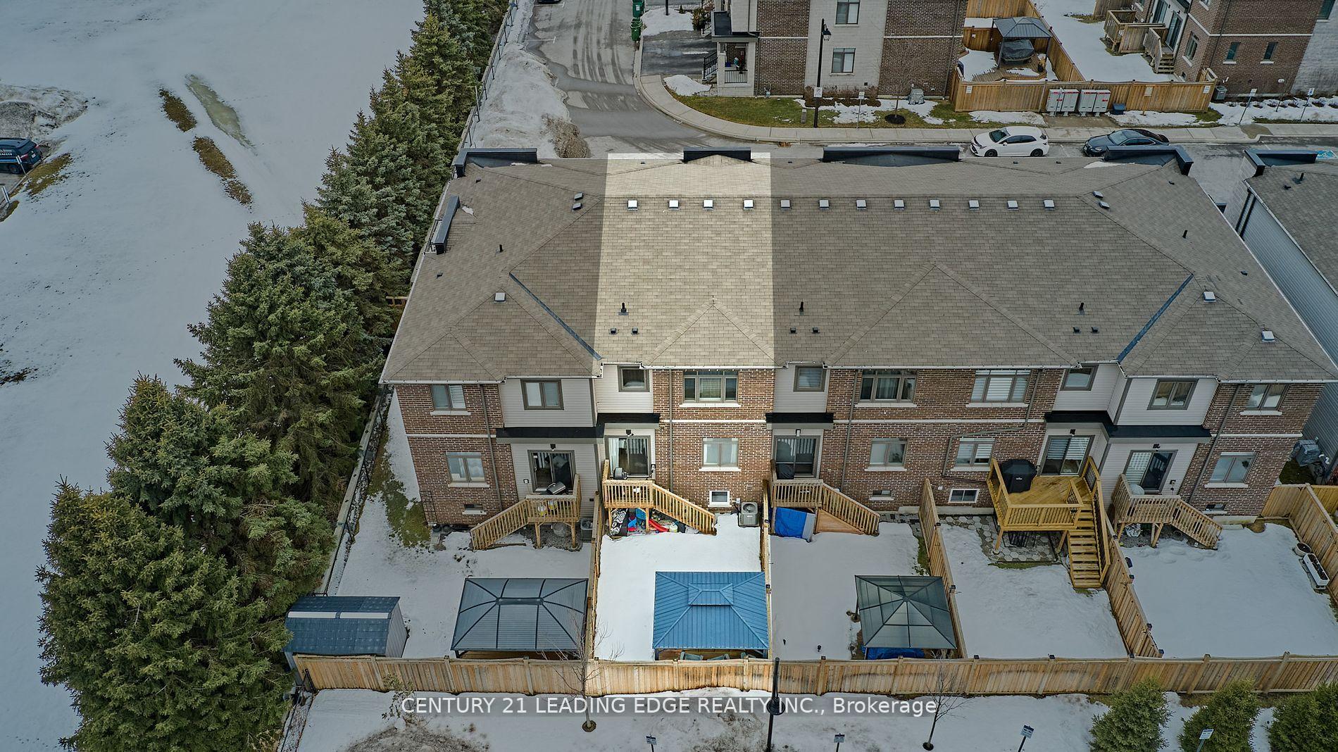 Photo 44 of 62 Longshore Way, Whitby, Port Whitby — HOMEH