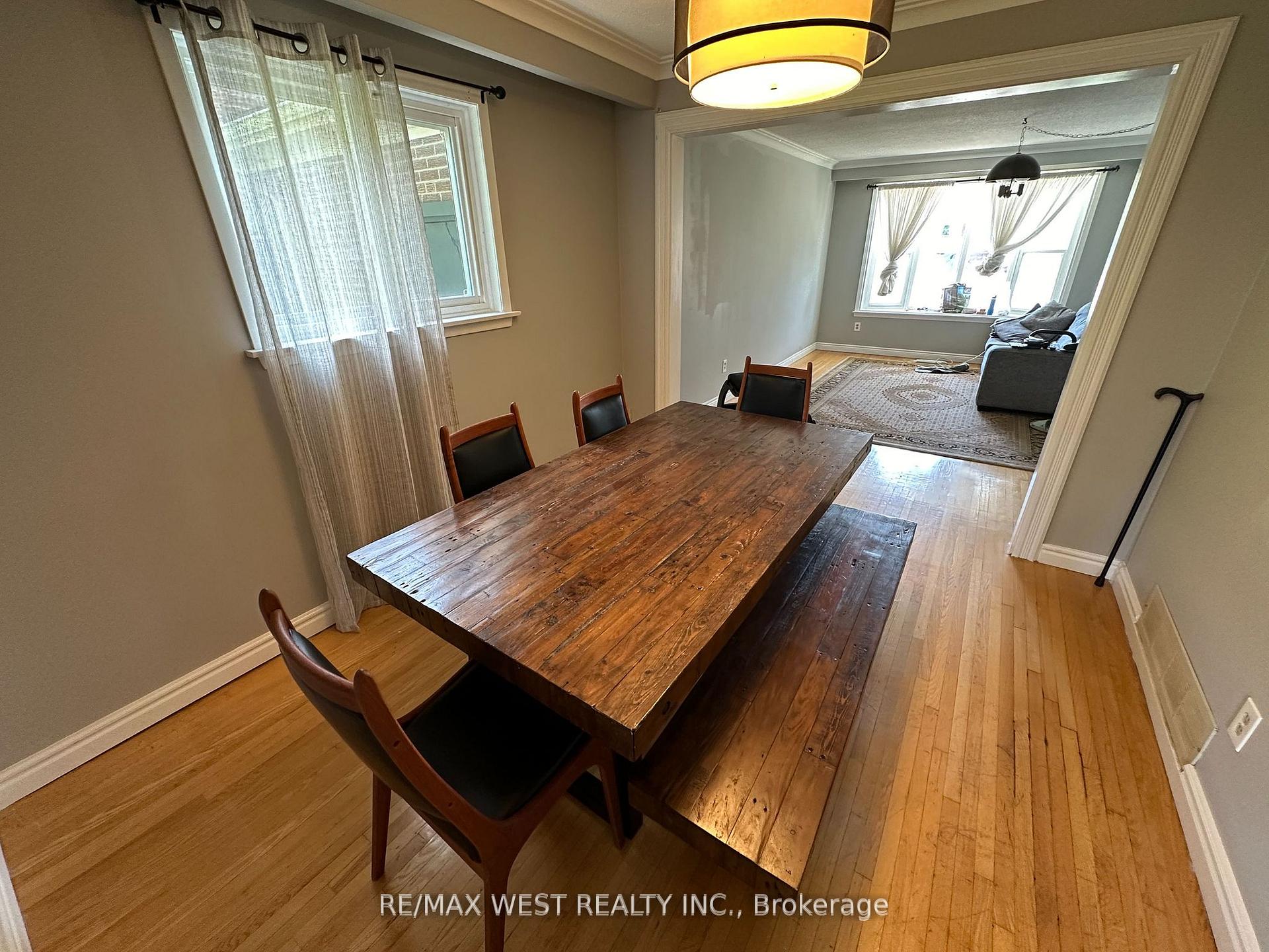 Photo 7 of Unit Upper, 152 Rainbow Drive, Vaughan, West Woodbridge — HOMEH
