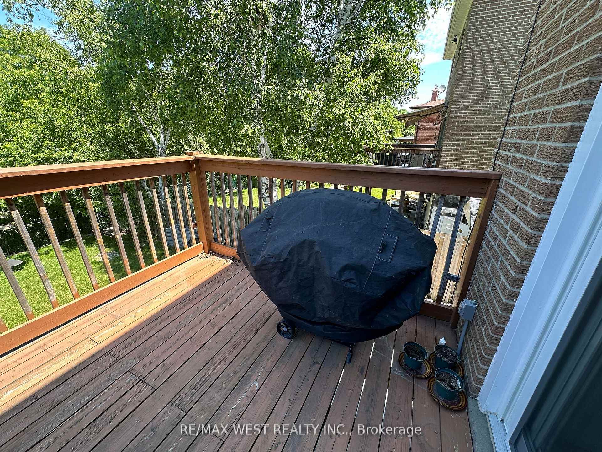 Photo 11 of Unit Upper, 152 Rainbow Drive, Vaughan, West Woodbridge — HOMEH