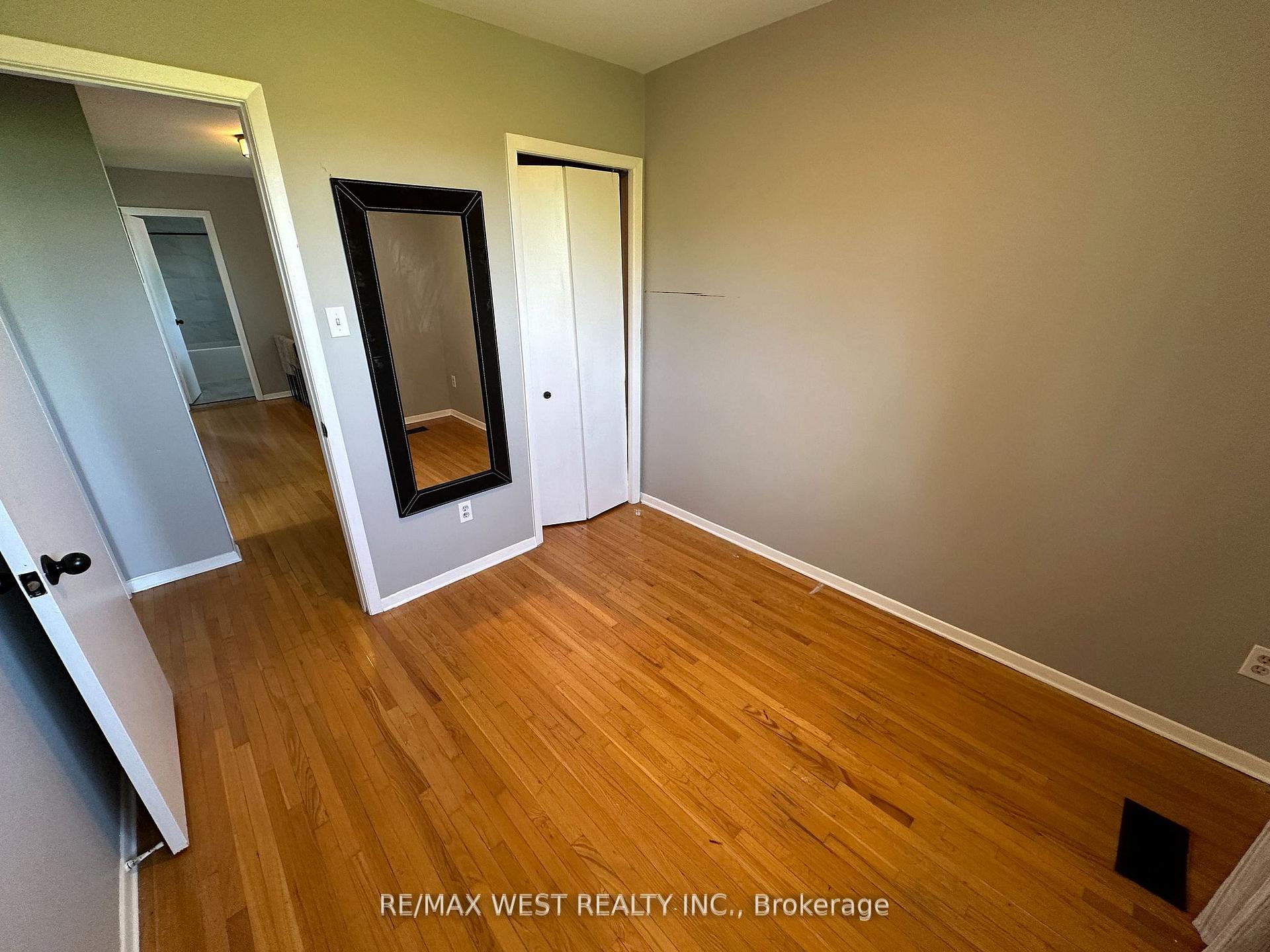 Photo 23 of Unit Upper, 152 Rainbow Drive, Vaughan, West Woodbridge — HOMEH