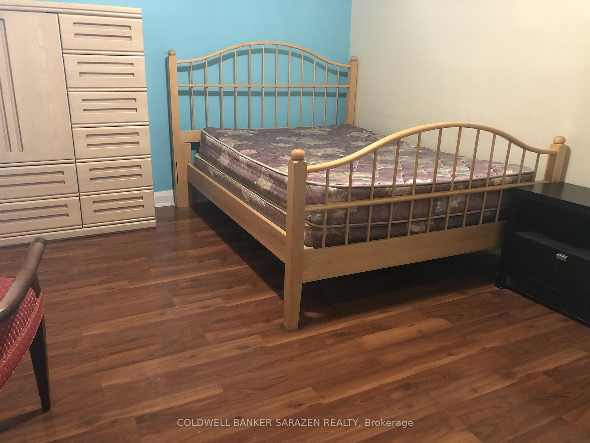 Photo 17 of 249-251 Joffre Belanger Way, Ottawa, Vanier — HOMEH