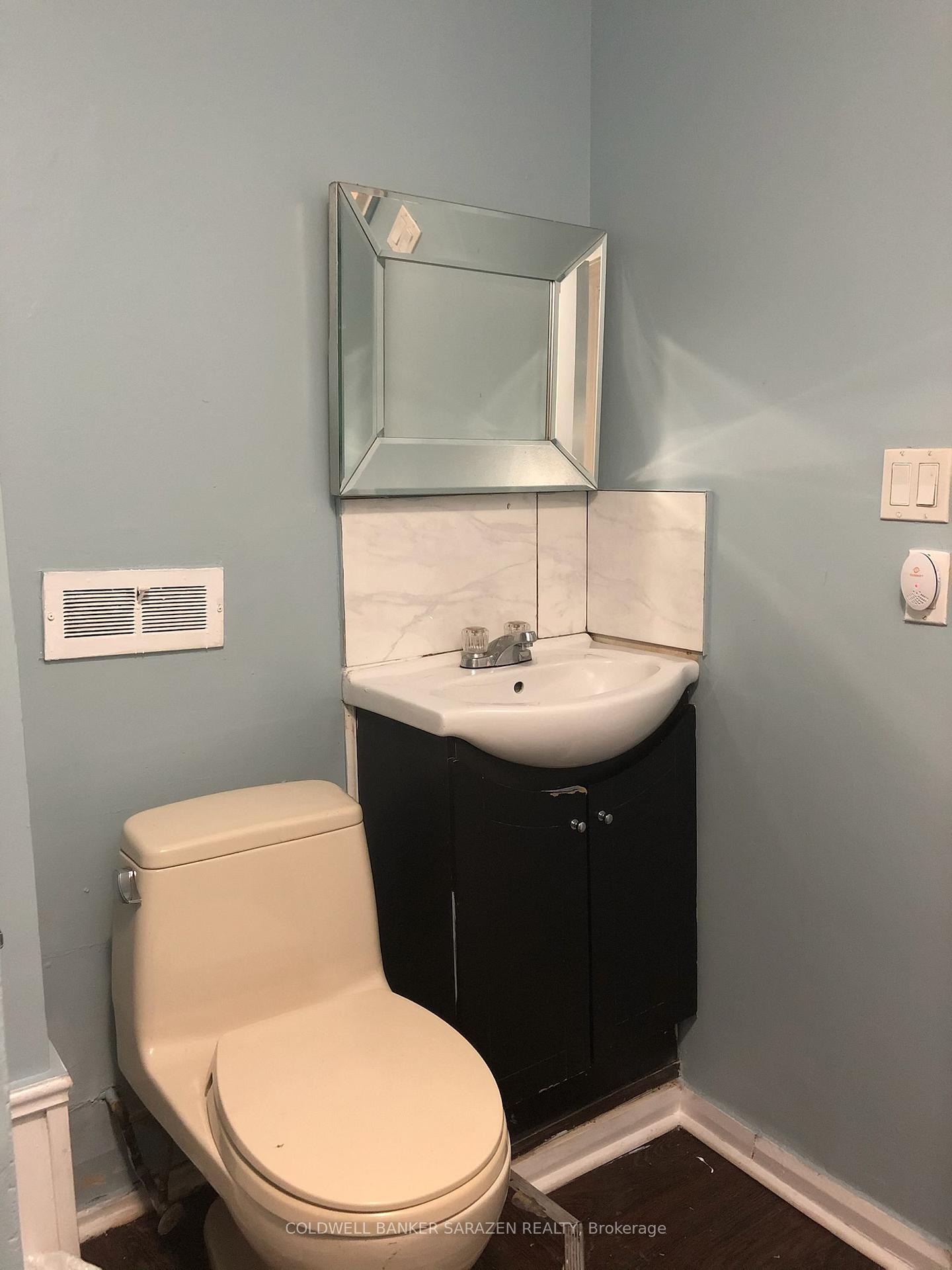 Photo 19 of 249-251 Joffre Belanger Way, Ottawa, Vanier — HOMEH