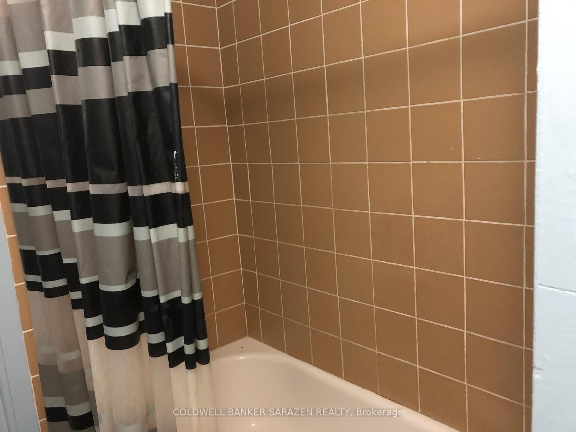 Photo 18 of 249-251 Joffre Belanger Way, Ottawa, Vanier — HOMEH