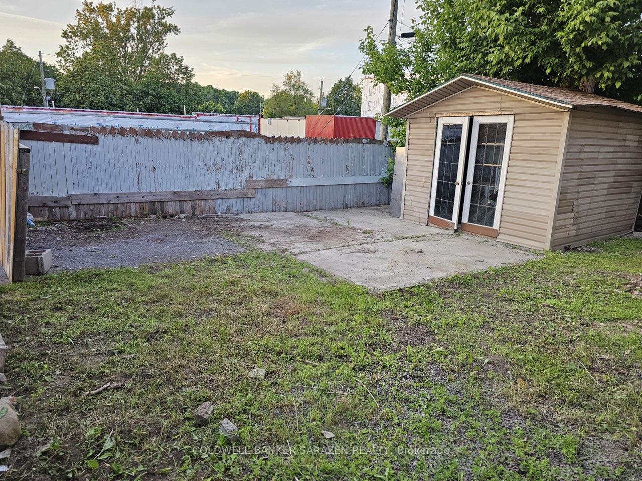 Photo 26 of 249-251 Joffre Belanger Way, Ottawa, Vanier — HOMEH