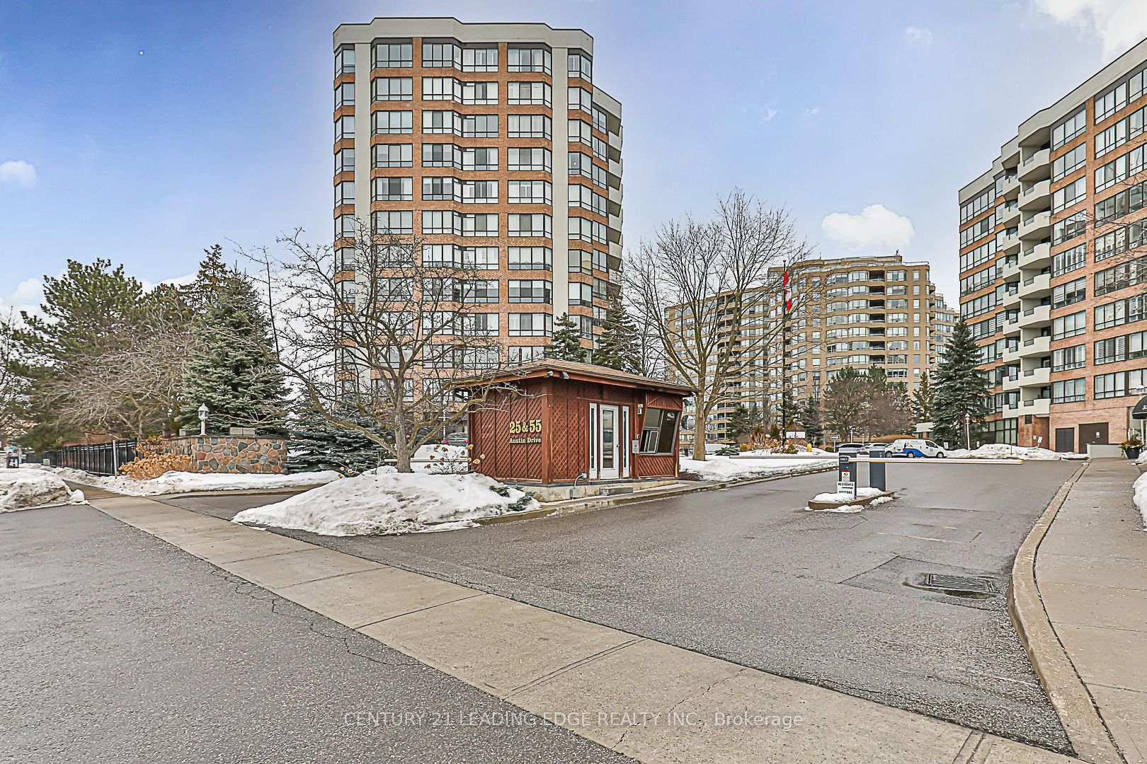 Photo 1 of Unit 324, 25 Austin Drive, Markham, Markville — HOMEH
