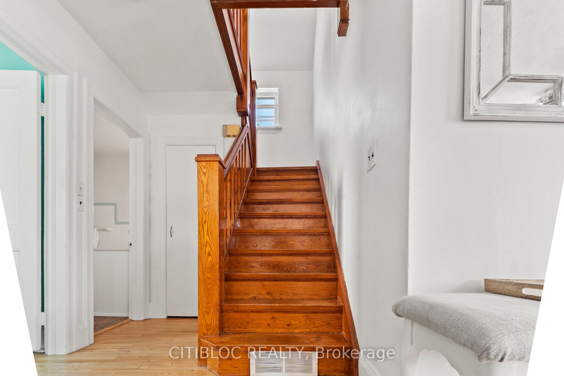 Photo 19 of 393 The Queensway, Georgina, Keswick South — HOMEH