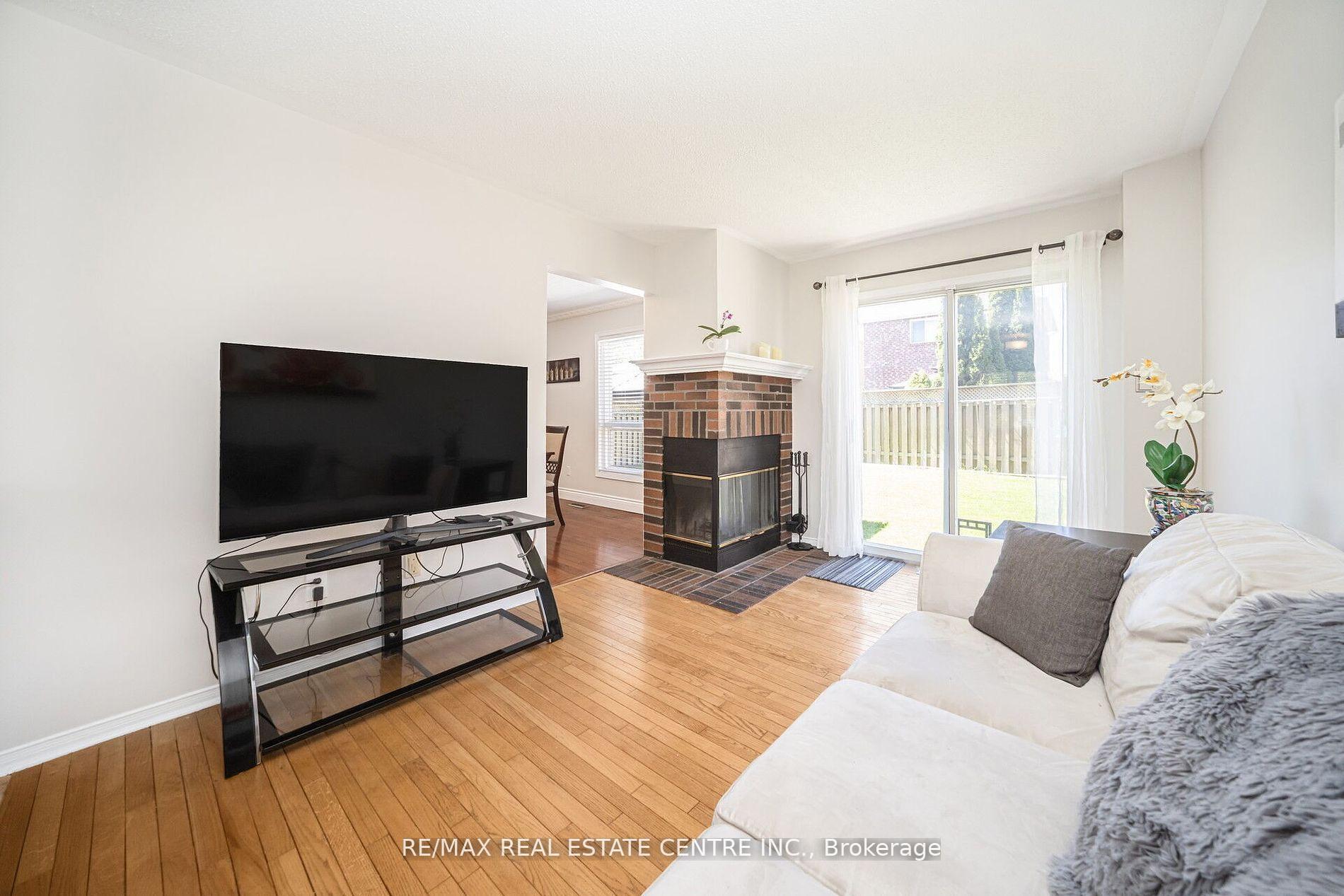 Photo 16 of 36 Lockwood Road, Brampton, Fletcher's West — HOMEH