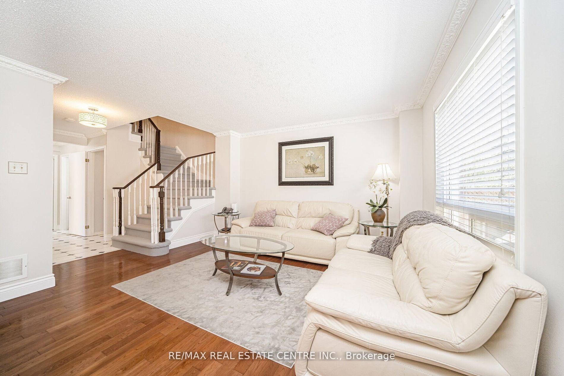 Photo 28 of 36 Lockwood Road, Brampton, Fletcher's West — HOMEH