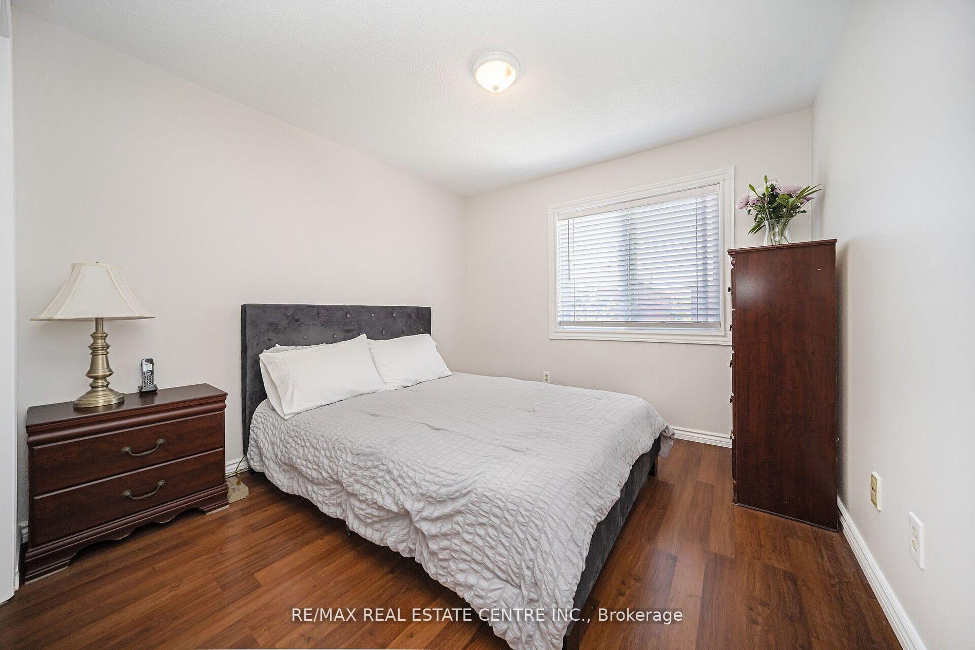 Photo 31 of 36 Lockwood Road, Brampton, Fletcher's West — HOMEH