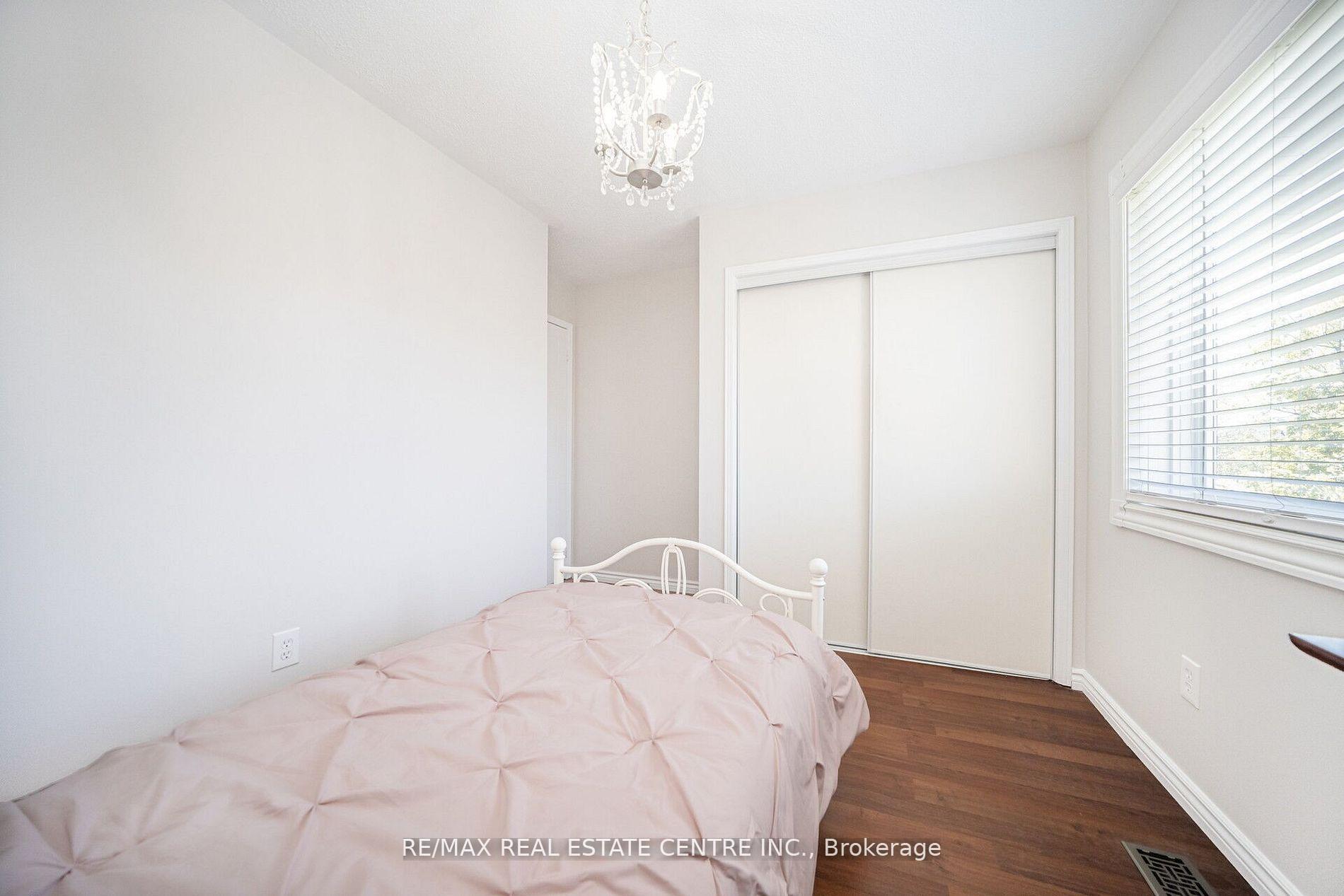 Photo 27 of 36 Lockwood Road, Brampton, Fletcher's West — HOMEH