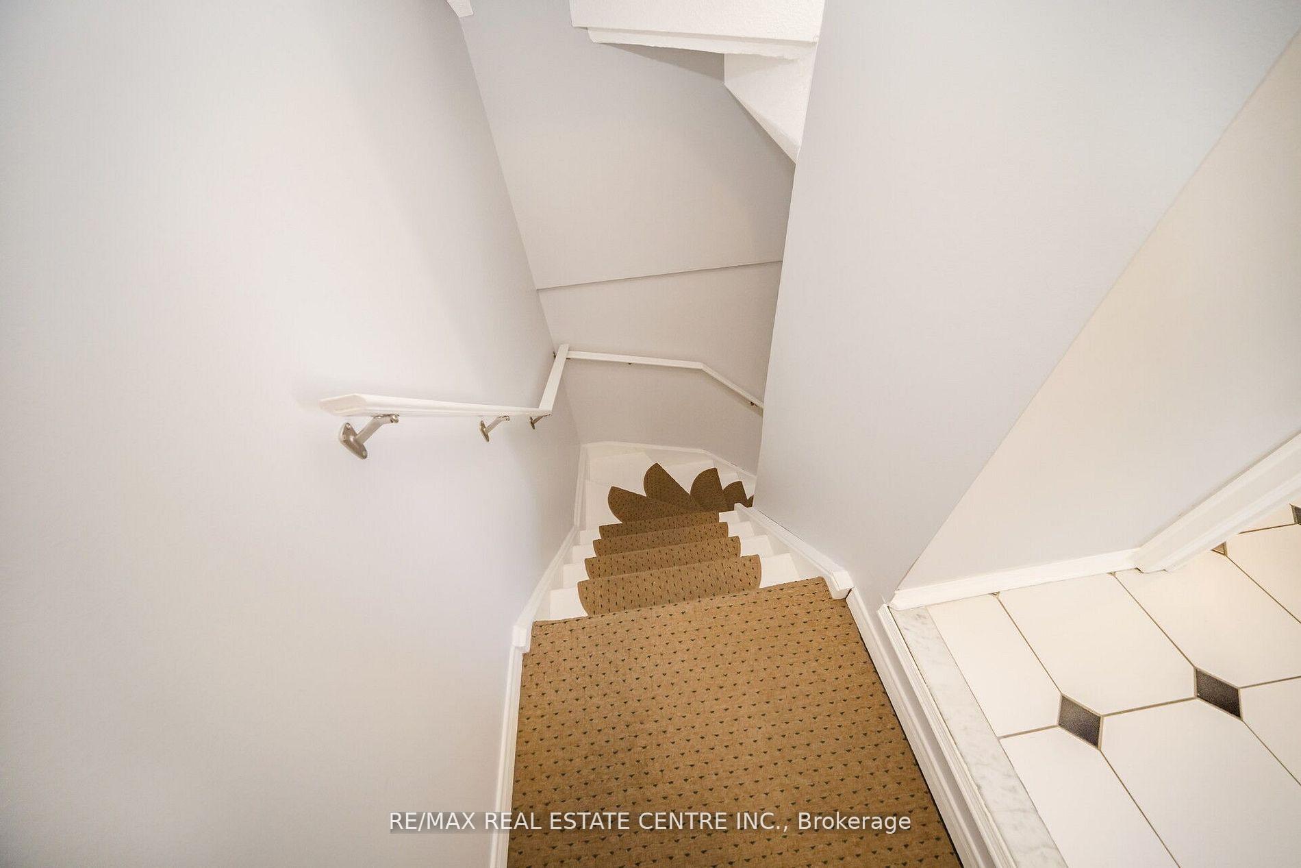 Photo 37 of 36 Lockwood Road, Brampton, Fletcher's West — HOMEH