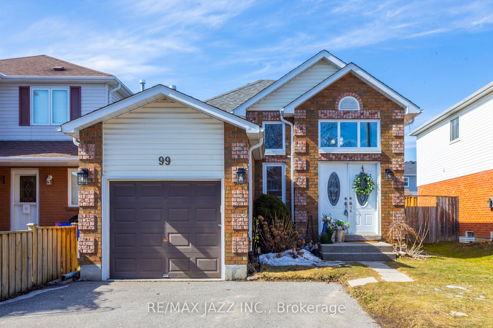 Photo 1 of 99 Champine Square, Clarington, Bowmanville — HOMEH