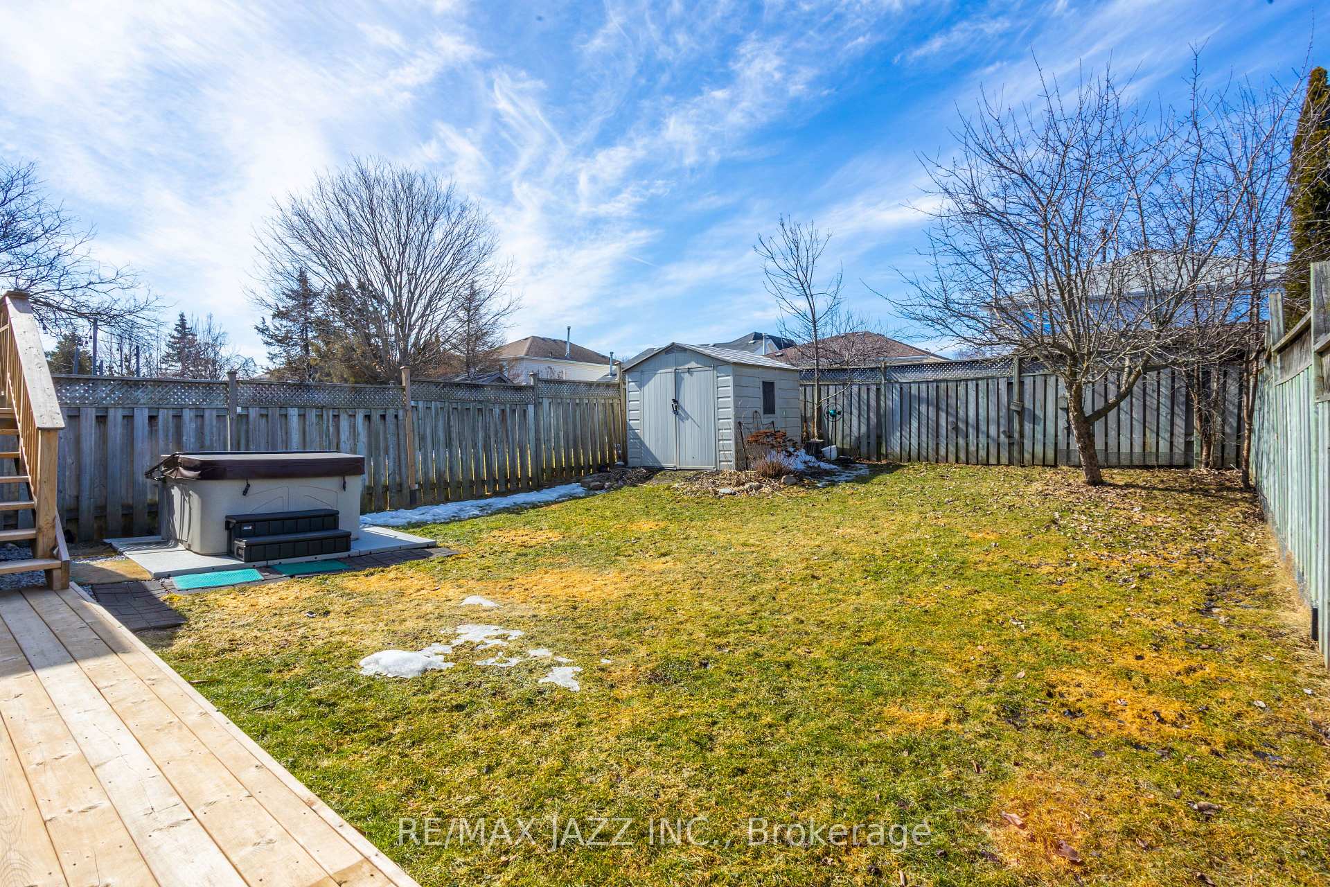 Photo 29 of 99 Champine Square, Clarington, Bowmanville — HOMEH