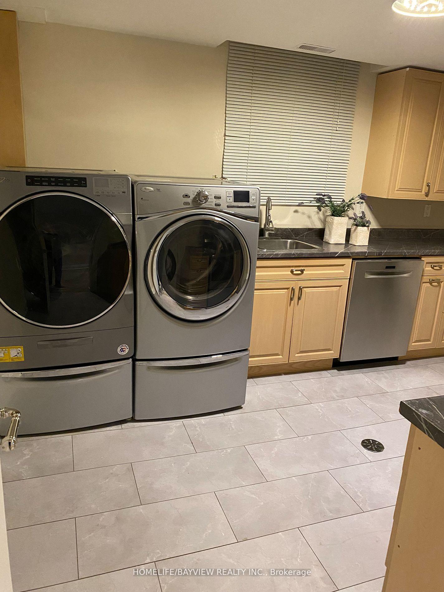Photo 11 of 66 Almond Avenue, Markham, Grandview — HOMEH
