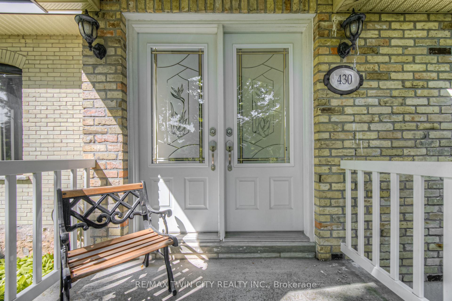 Photo 5 of 430 River Road E, Cambridge — HOMEH