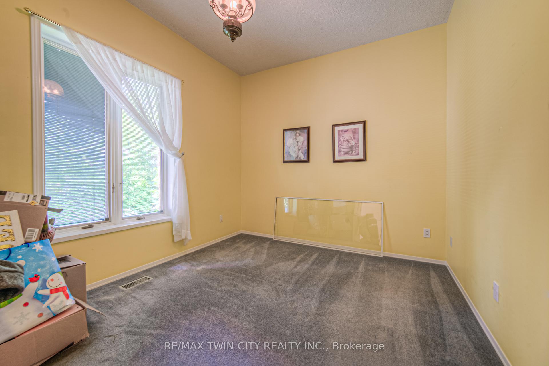 Photo 9 of 430 River Road E, Cambridge — HOMEH