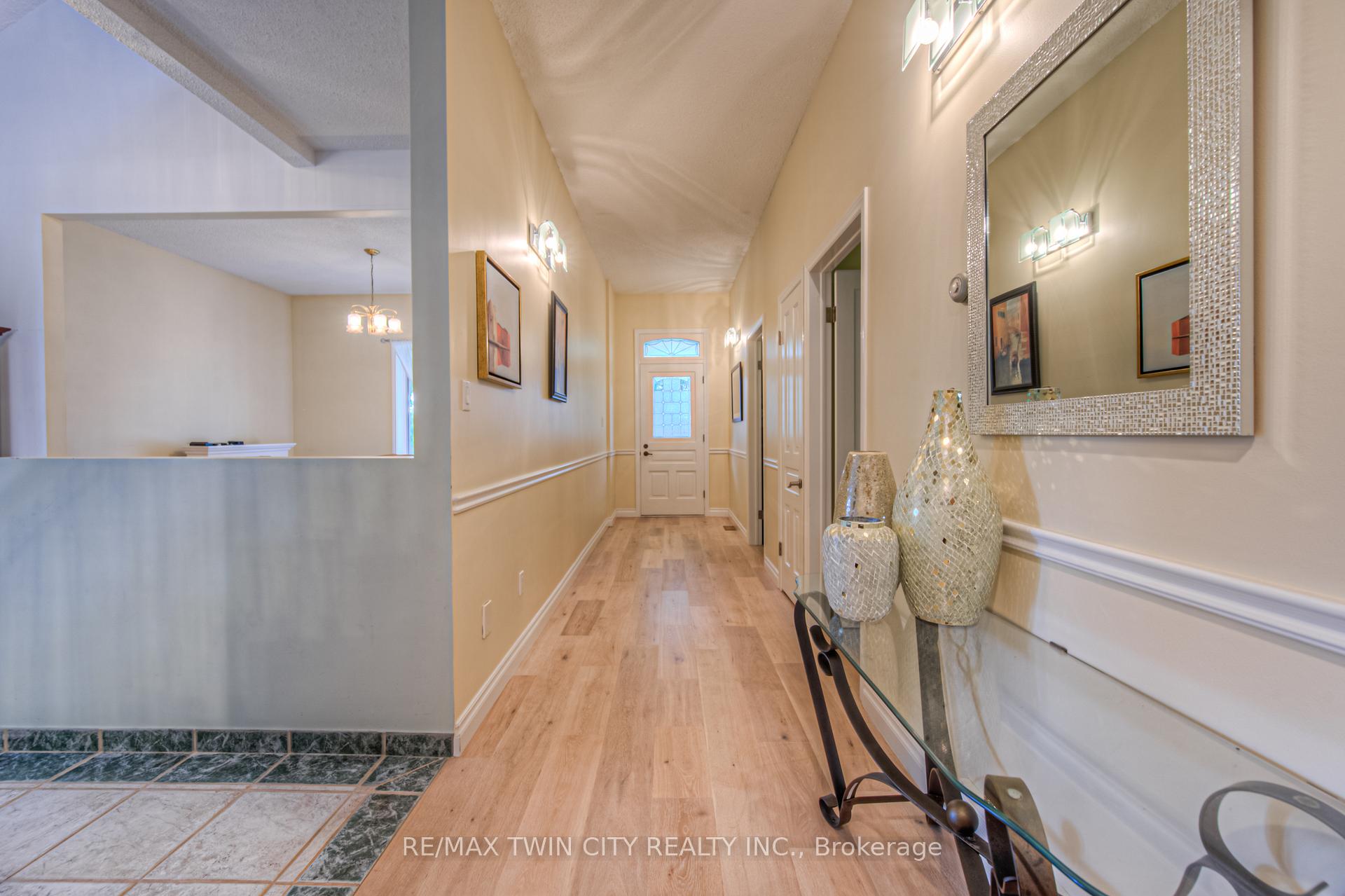 Photo 11 of 430 River Road E, Cambridge — HOMEH