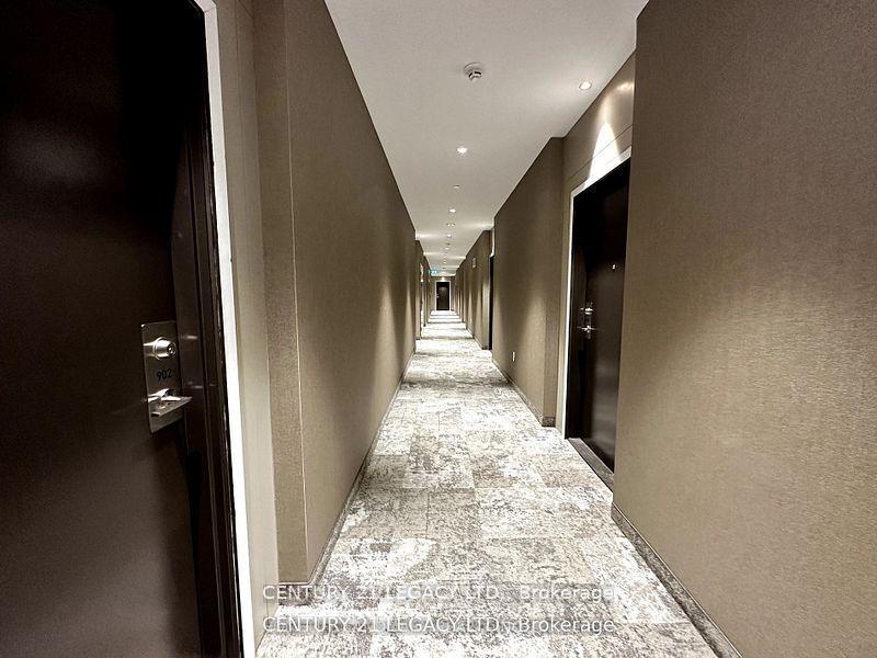 Photo 11 of Unit 1216, 60 Honeycrisp Crescent, Vaughan, Vaughan Corporate Centre — HOMEH