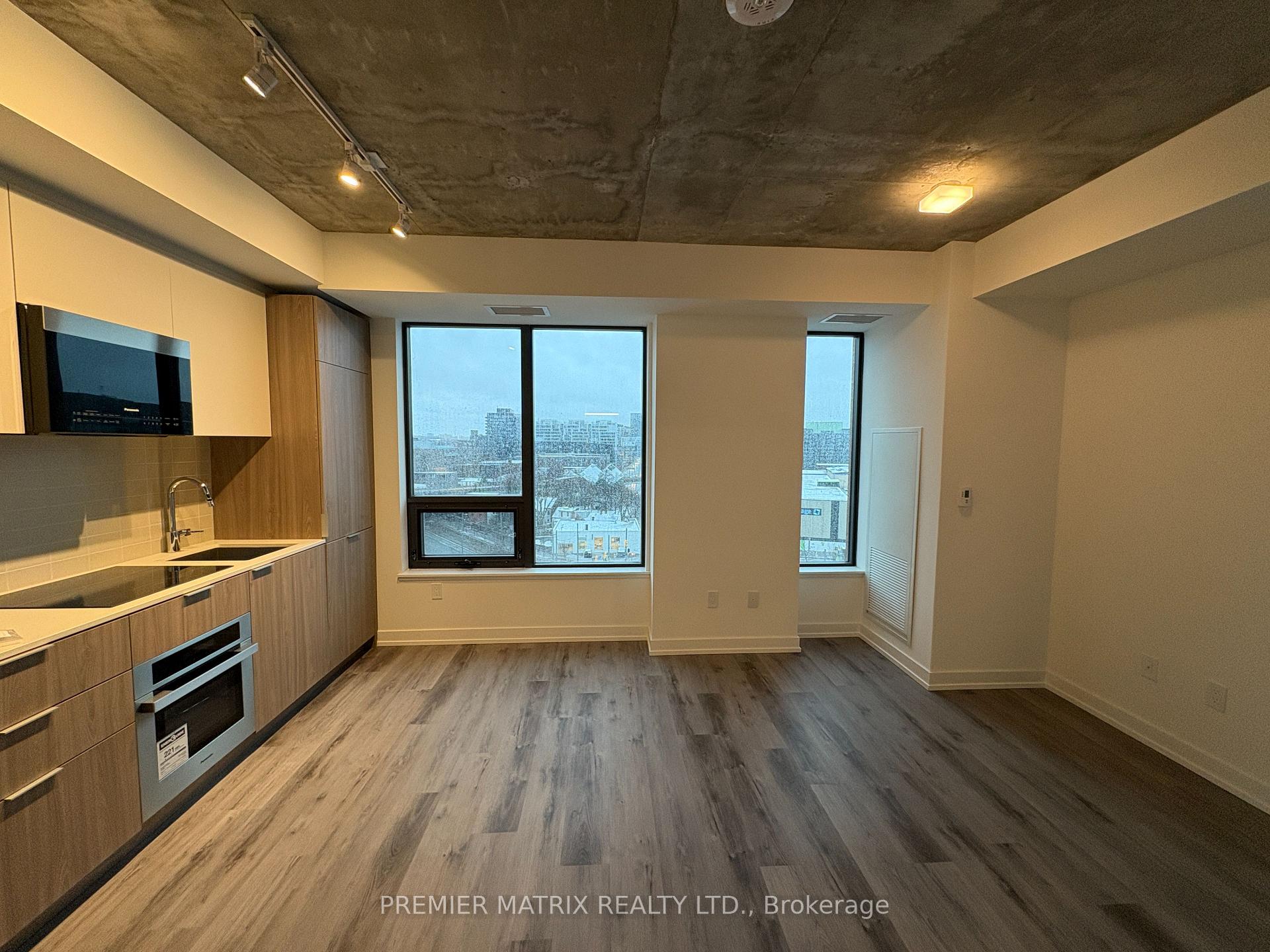Photo 3 of Unit 811, 28 Eastern Avenue, Toronto, Moss Park — HOMEH
