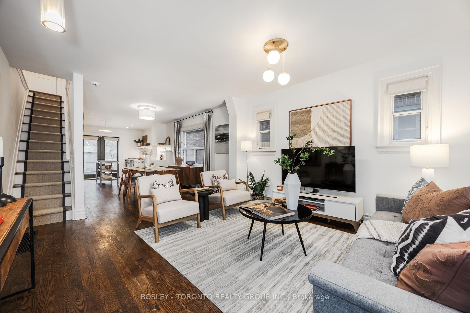 Photo 7 of 55 Kerr Road, Toronto, Greenwood-Coxwell — HOMEH