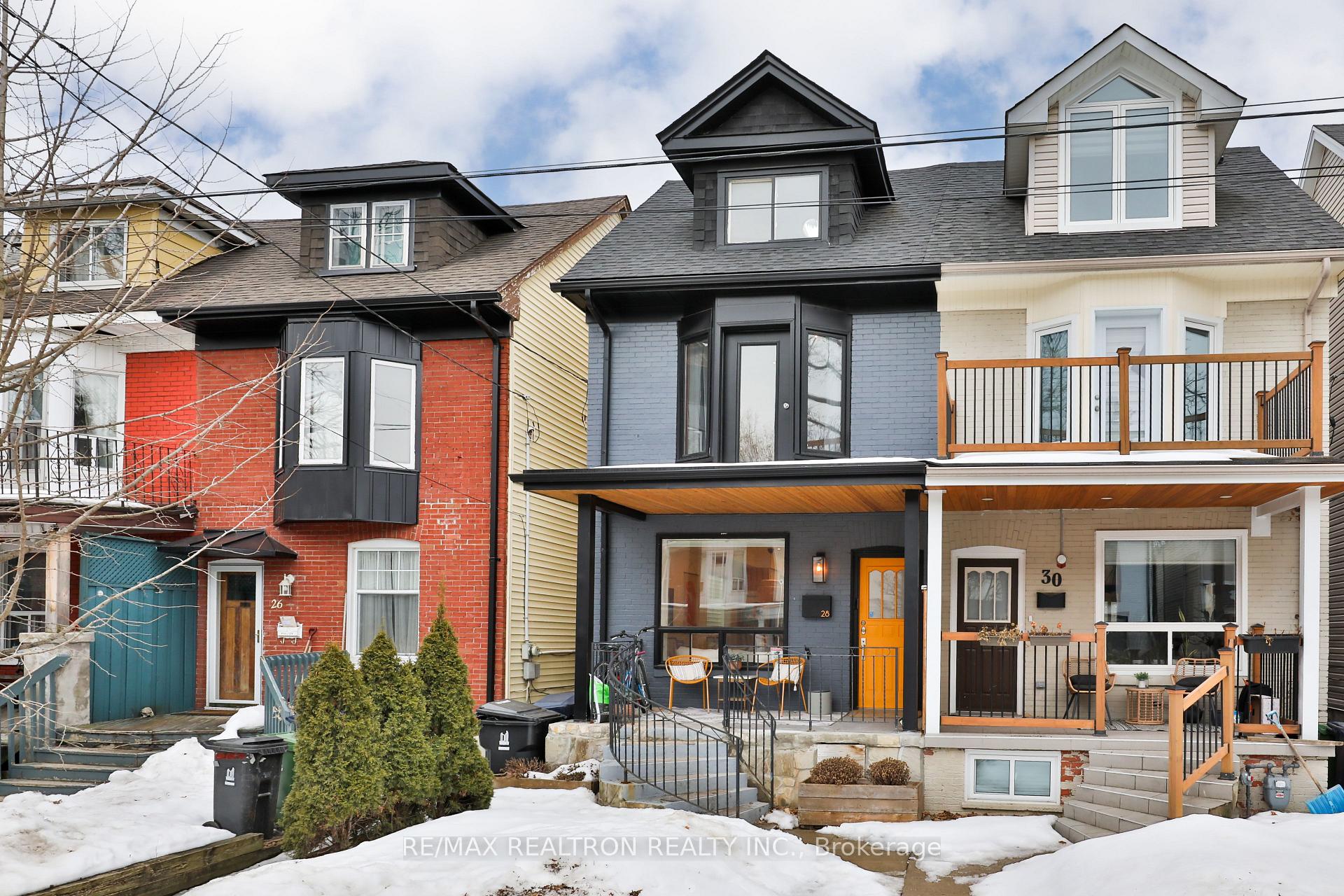 Photo 13 of 28 Muriel Avenue, Toronto, Danforth — HOMEH